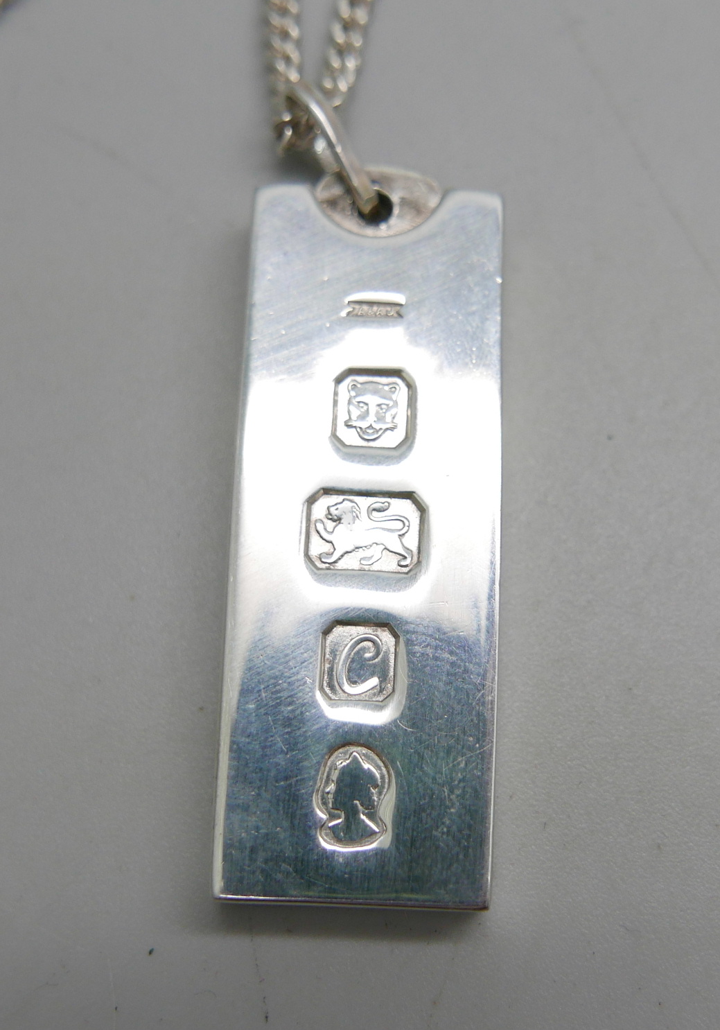 A silver ingot pendant and chain, 45g, chain 68cm - Image 2 of 2