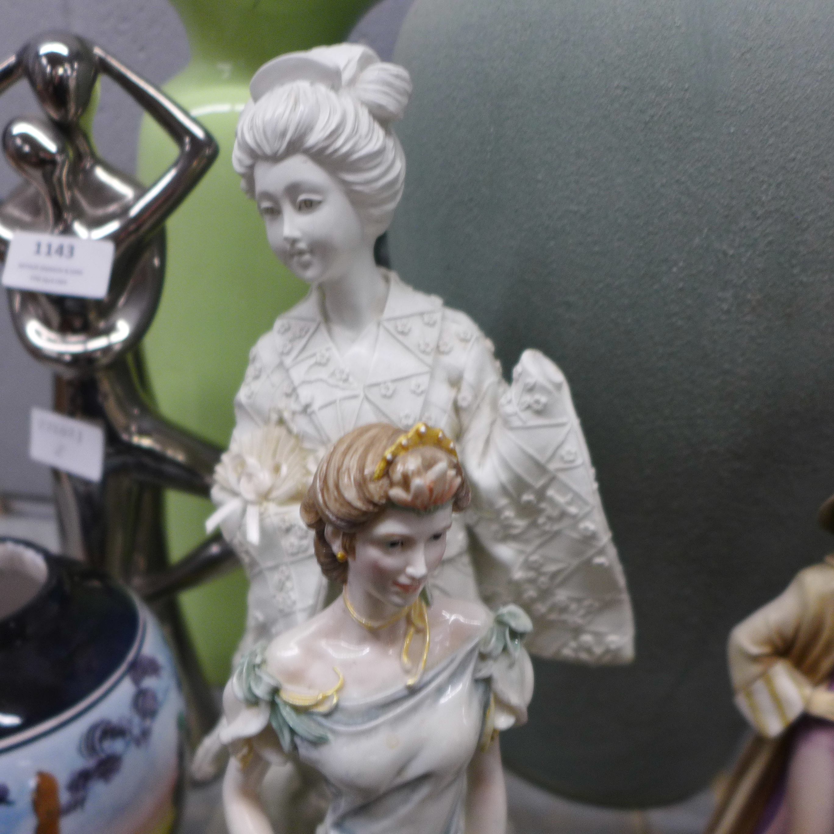 A collection of vases and a collection of figures including a bust **PLEASE NOTE THIS LOT IS NOT - Image 5 of 6