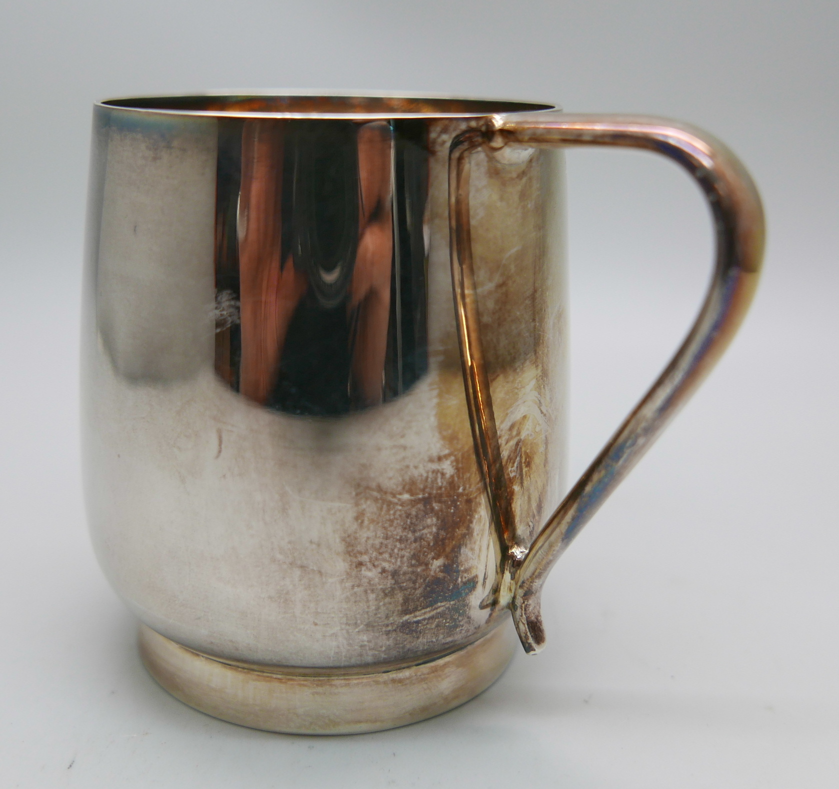 A silver mug, 140g - Image 3 of 4