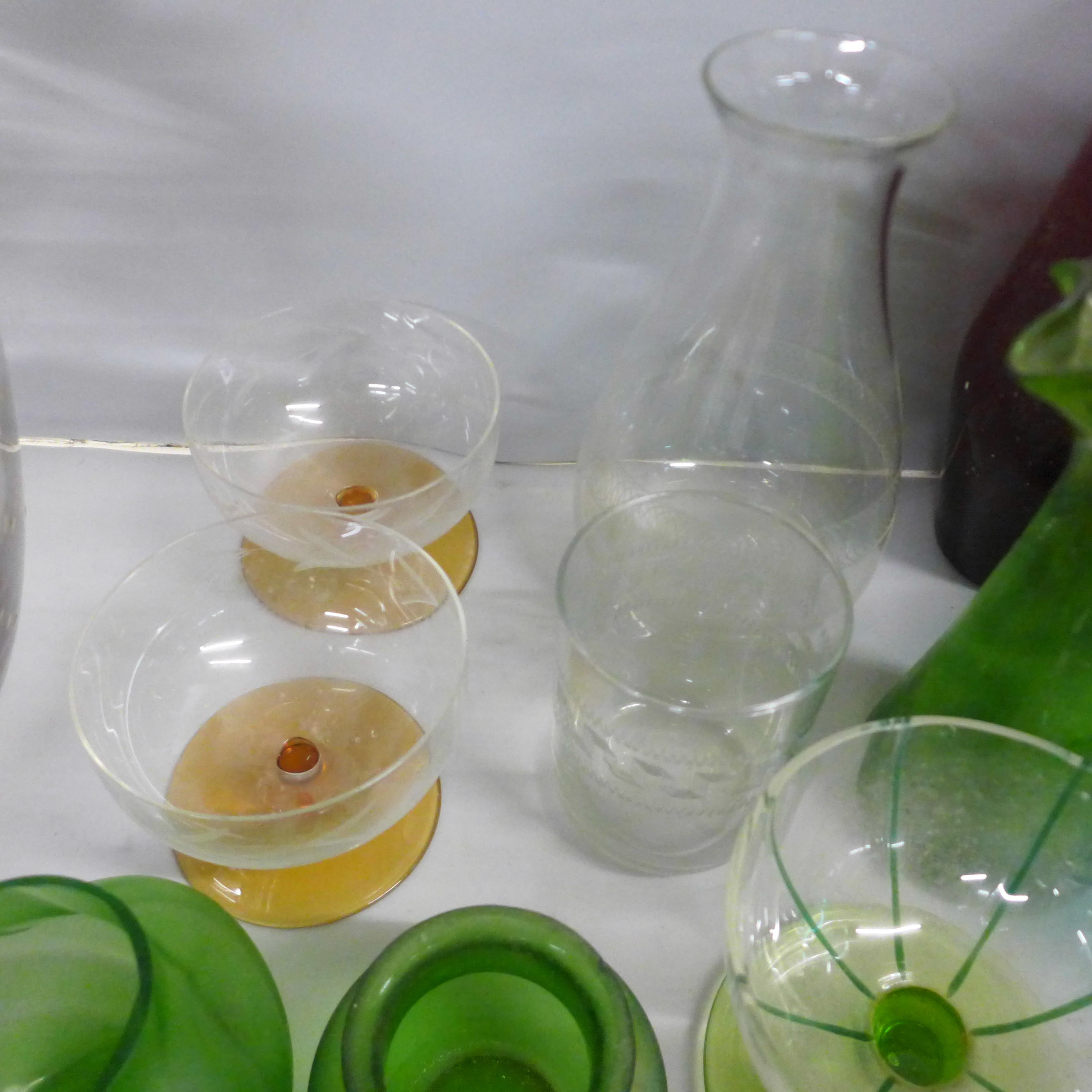 A large polka-dot decorated punch bowl and plastic ladle, other coloured glass vases; red, green, - Image 4 of 4