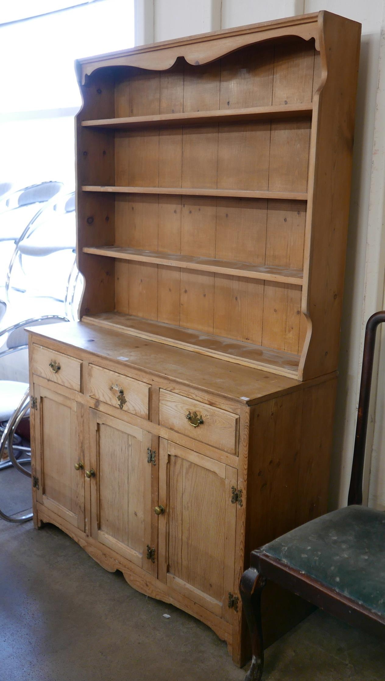 A Victorian style pine dresser