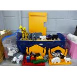 A wooden Noah's Ark toy with animals **PLEASE NOTE THIS LOT IS NOT ELIGIBLE FOR IN-HOUSE POSTING AND