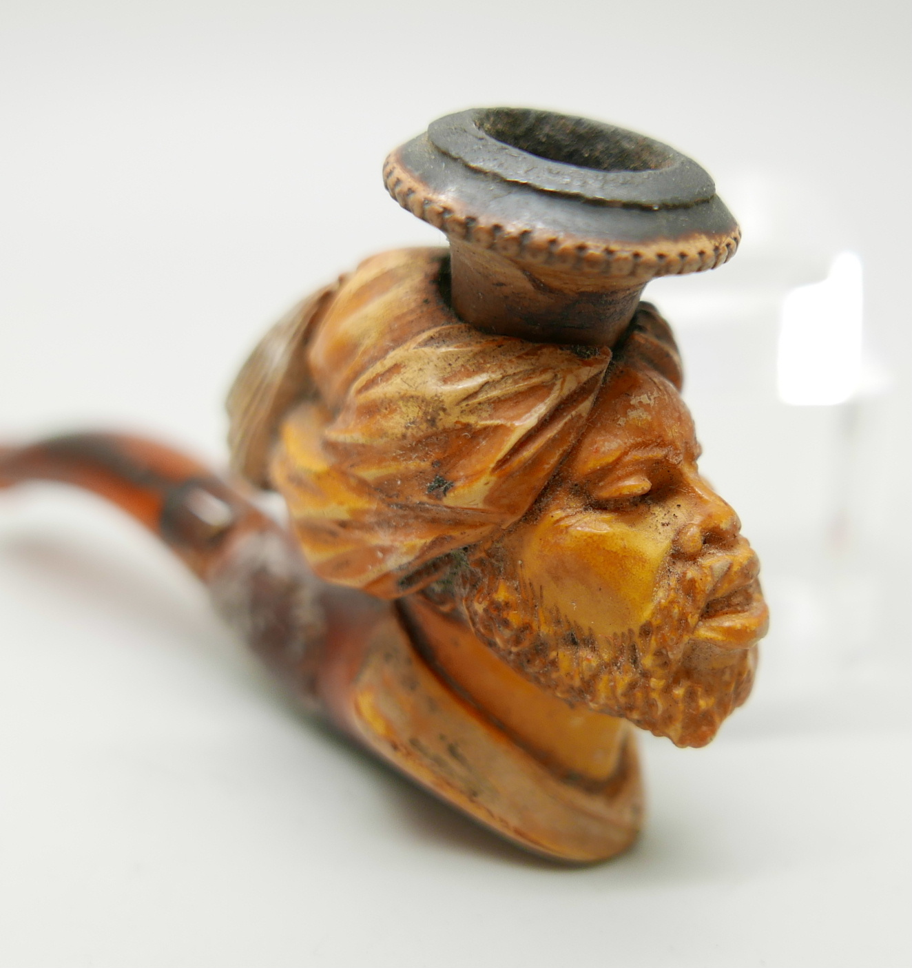 Two carved Meerschaum pipes, one with head of an African man and one of a Greek god - Image 4 of 8