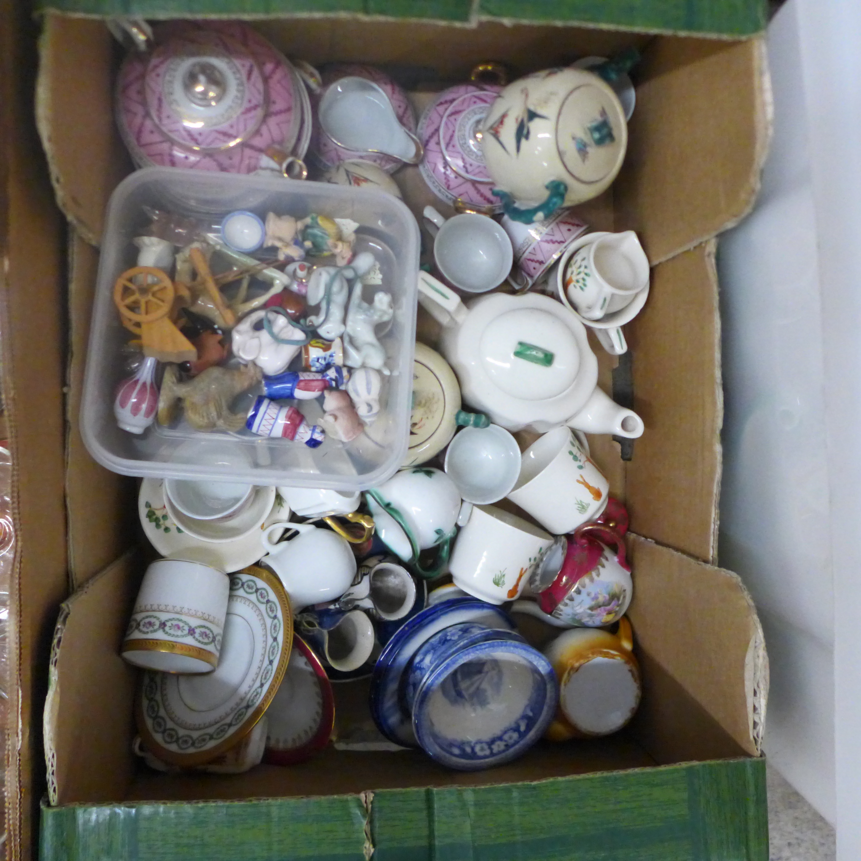 A box of assorted glassware and a box of miniature teawares **PLEASE NOTE THIS LOT IS NOT ELIGIBLE - Image 2 of 3