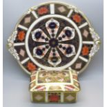 A Royal Crown Derby 1128 Imari pattern small bread and butter plate, 22.5cm and lidded box