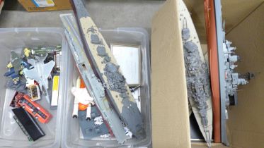 Three boxes of plastic model boat kits and a collection of die-cast model planes and buses **