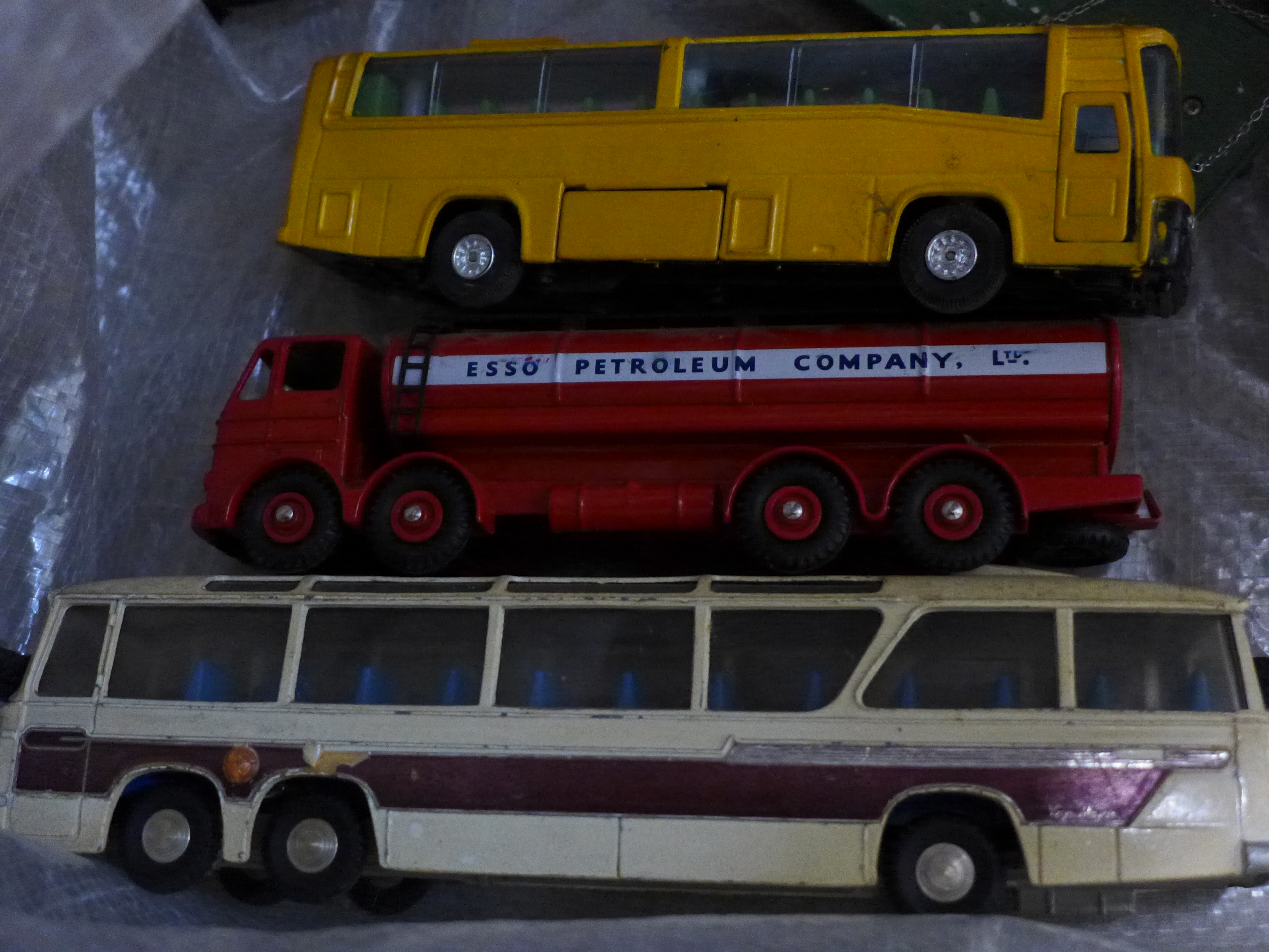 A collection of vehicles, boxed and loose, Dinky Supertoys, Vega Major Luxury Coach, Leyland - Image 3 of 4