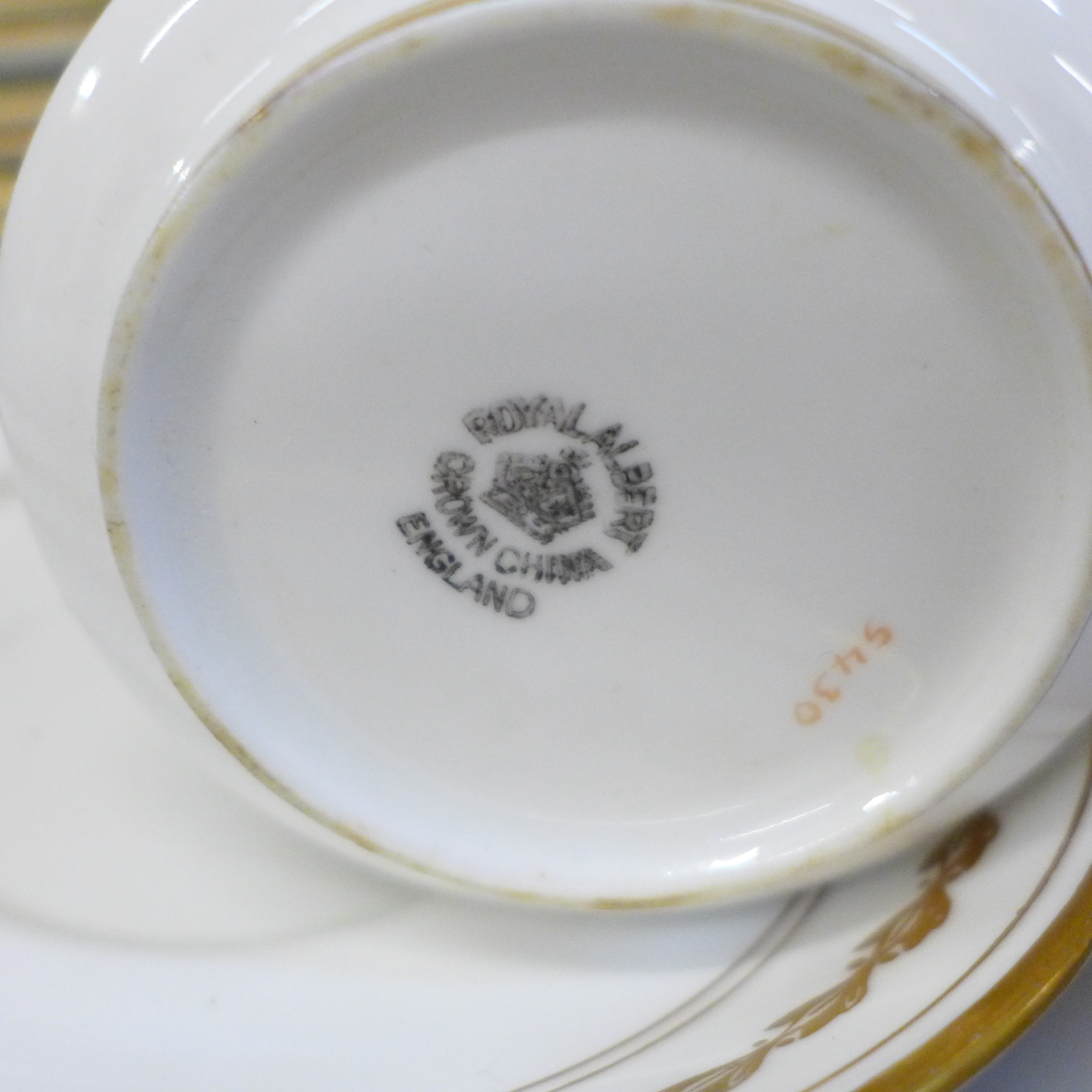 A Royal Albert 5430 tea service comprising two cake plates, twelve tea plates, eleven saucers, - Image 4 of 6