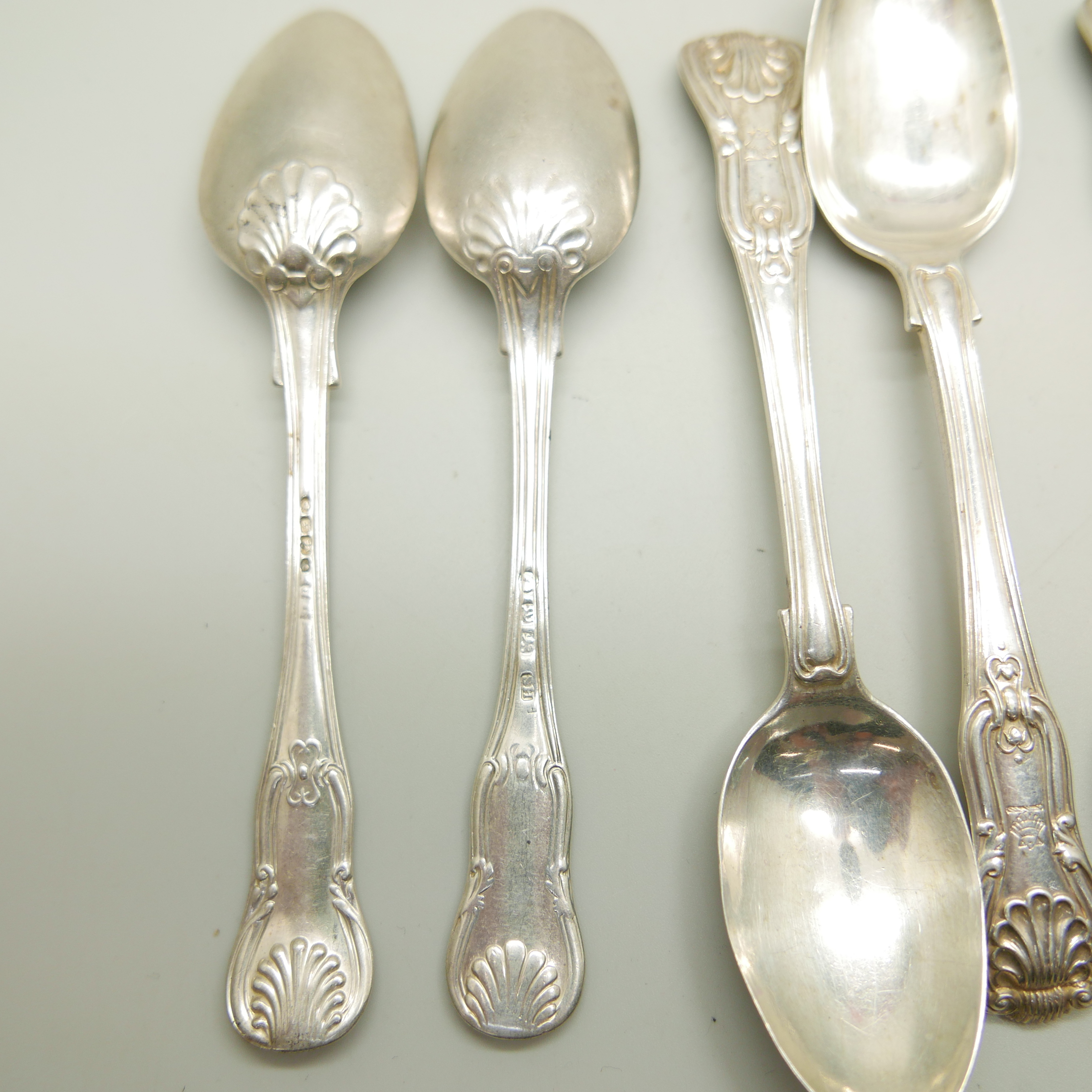Three silver Kings pattern spoons, London 1825, and three similar silver spoons, 196g - Image 2 of 3
