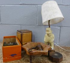 A Winston Churchill table lamp, coffee grinder, compacts, etc. **PLEASE NOTE THIS LOT IS NOT
