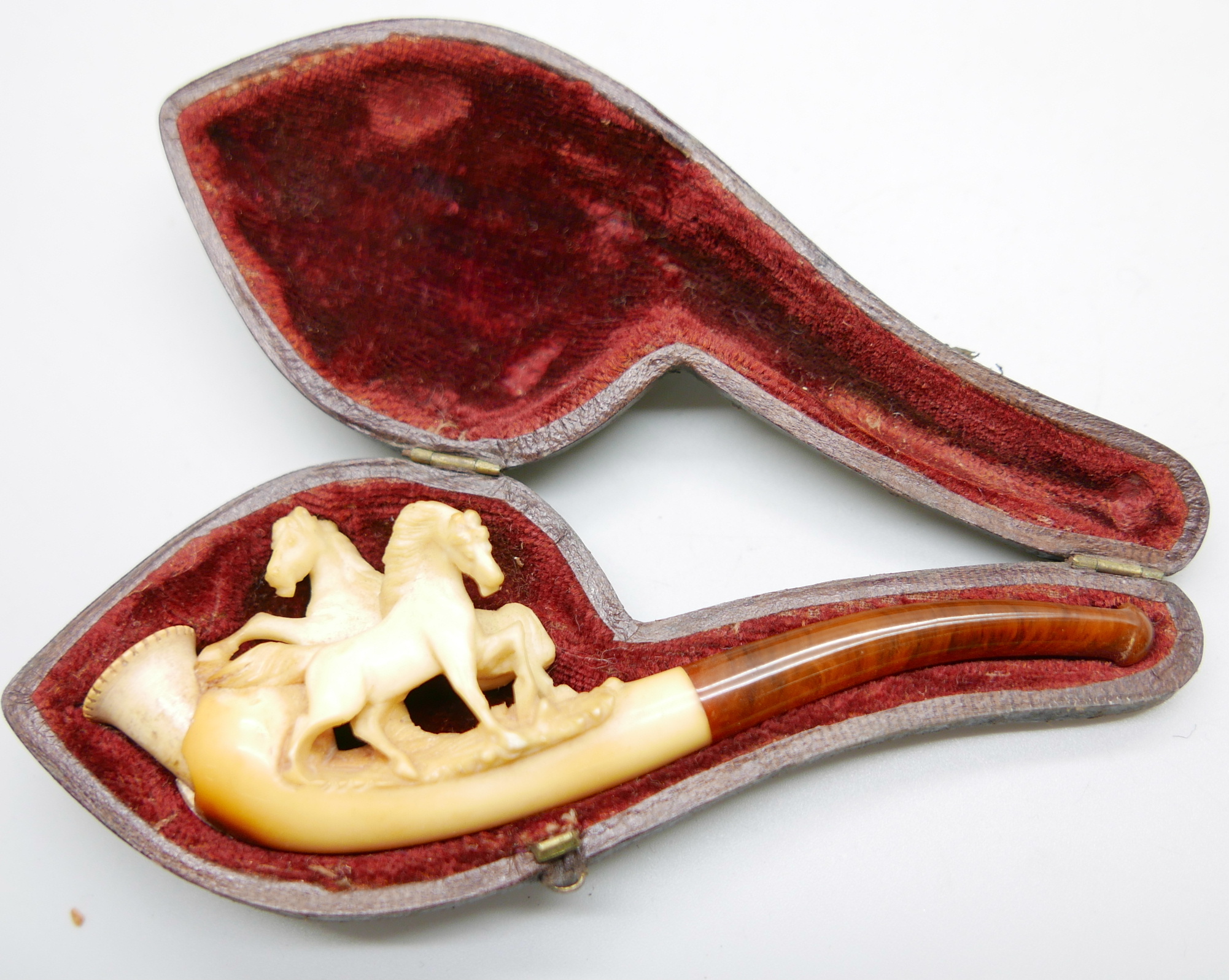 Three small hand carved Meerschaum pipes, two with horses and one with a pair of stags, amber stems, - Image 8 of 12