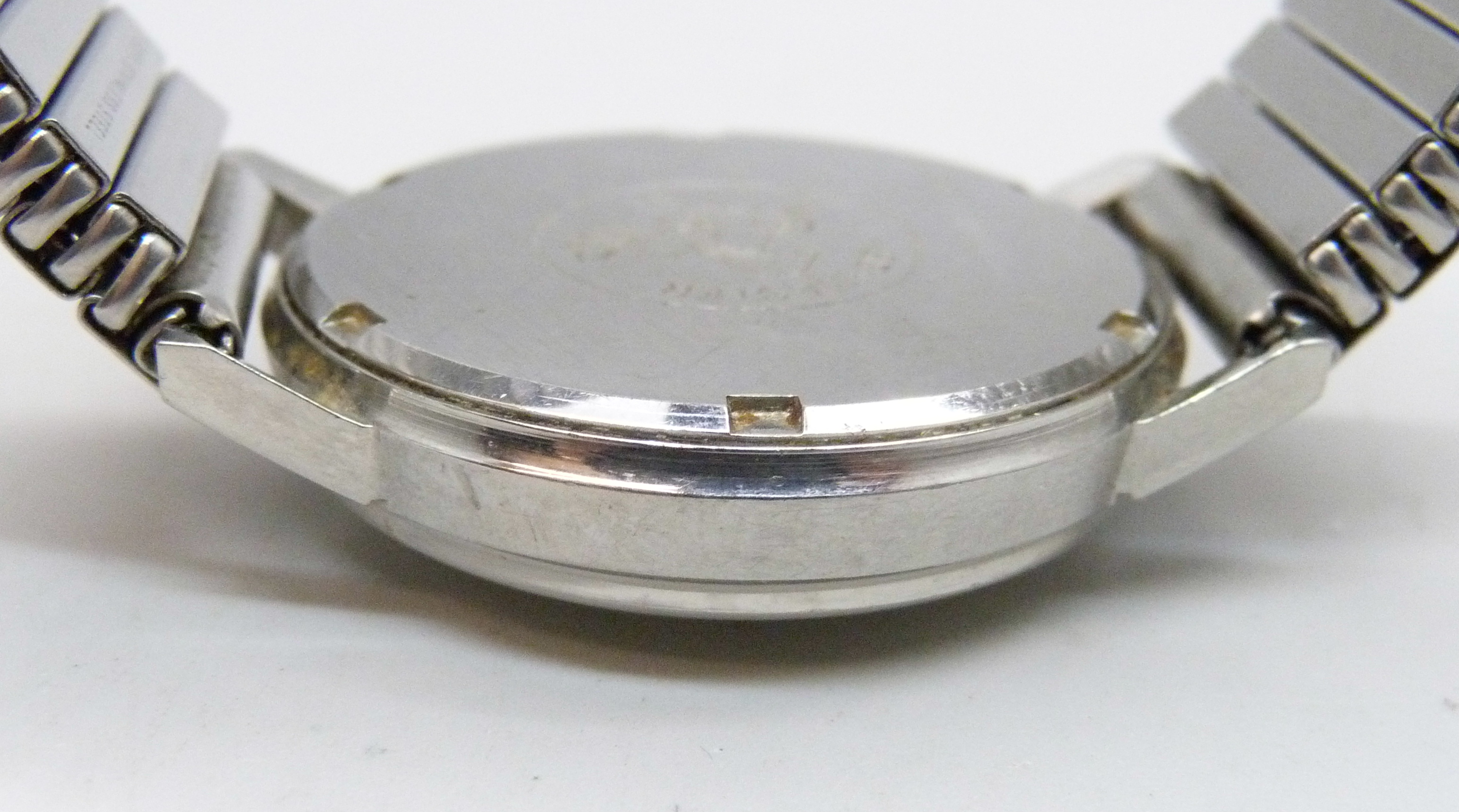 An Omega Seamaster 600 wristwatch - Image 4 of 5