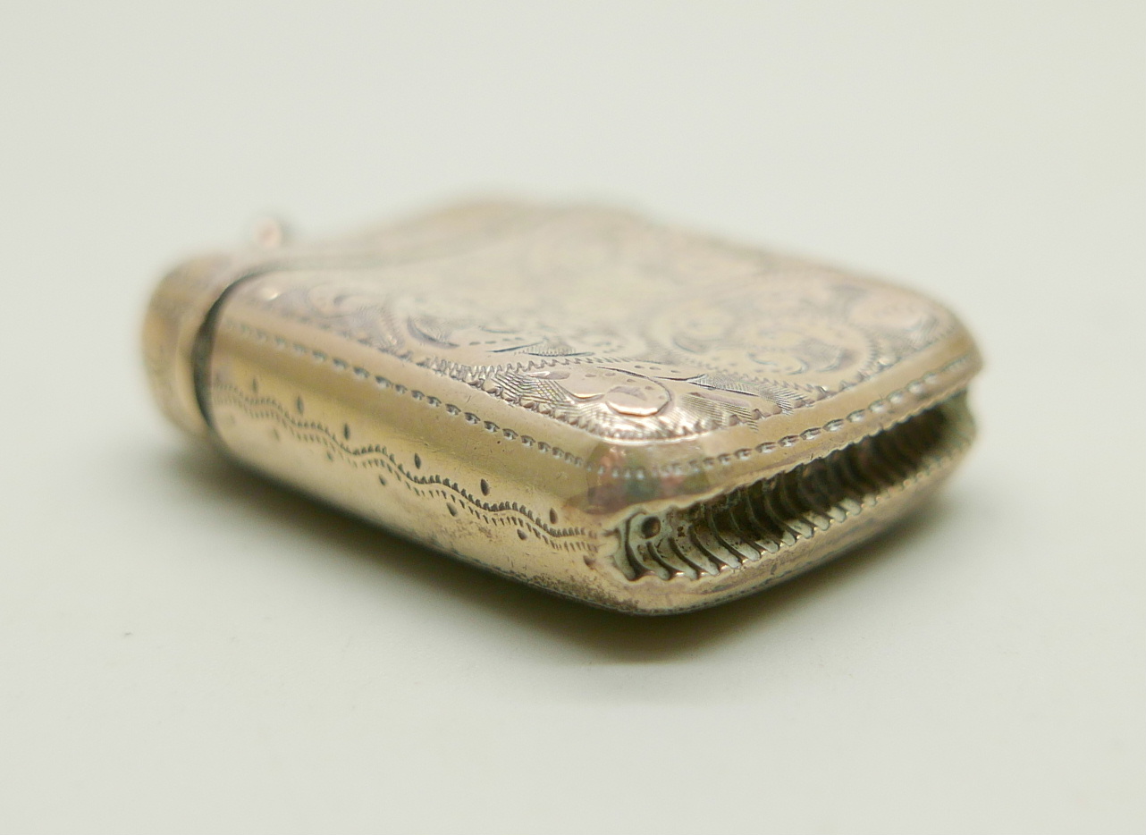 A Victorian silver vesta case - Image 3 of 5