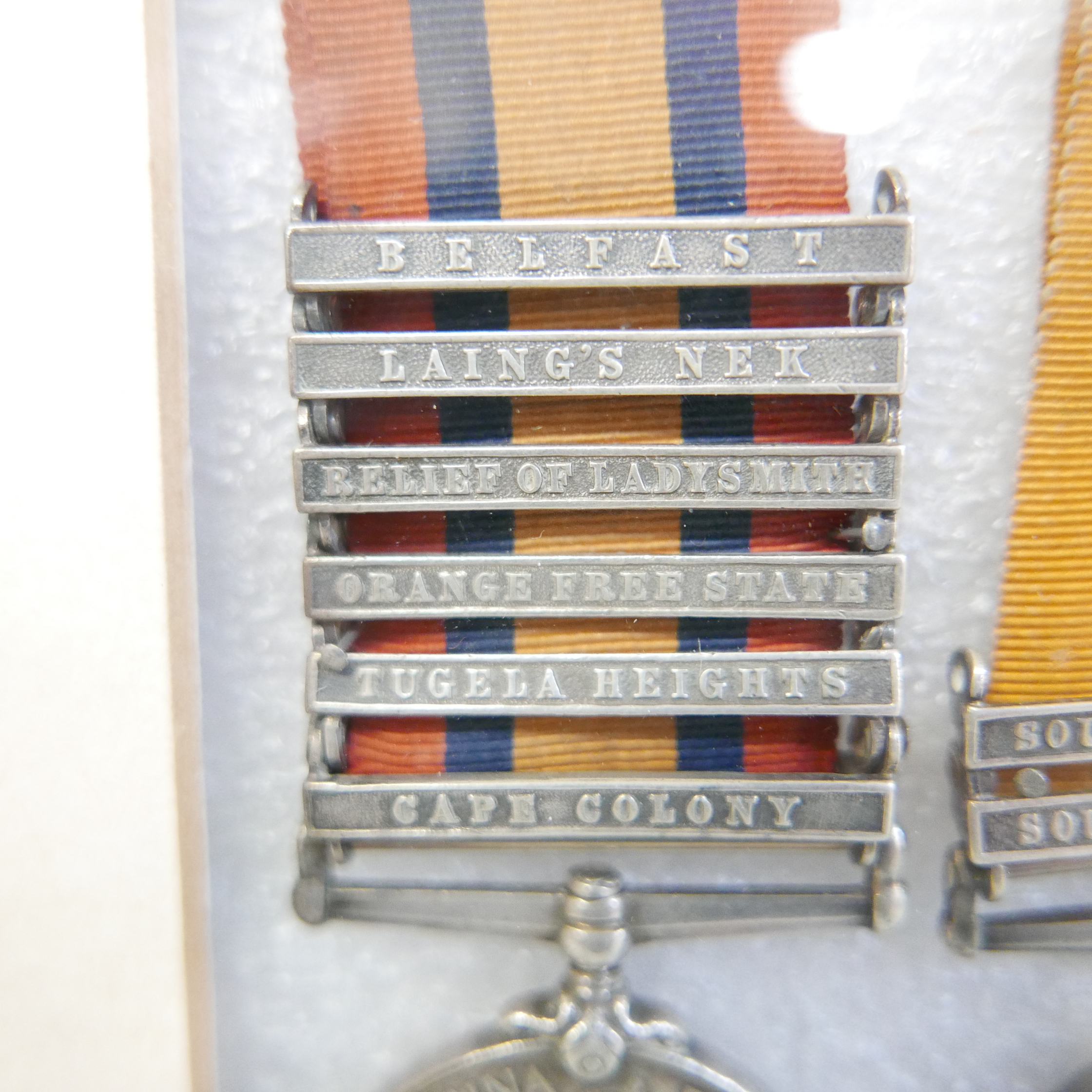 A Queen's South Africa Medal, 6 bars, and a King's South Africa Medal, 2 bars, 13211 Dvr. E. - Image 5 of 7
