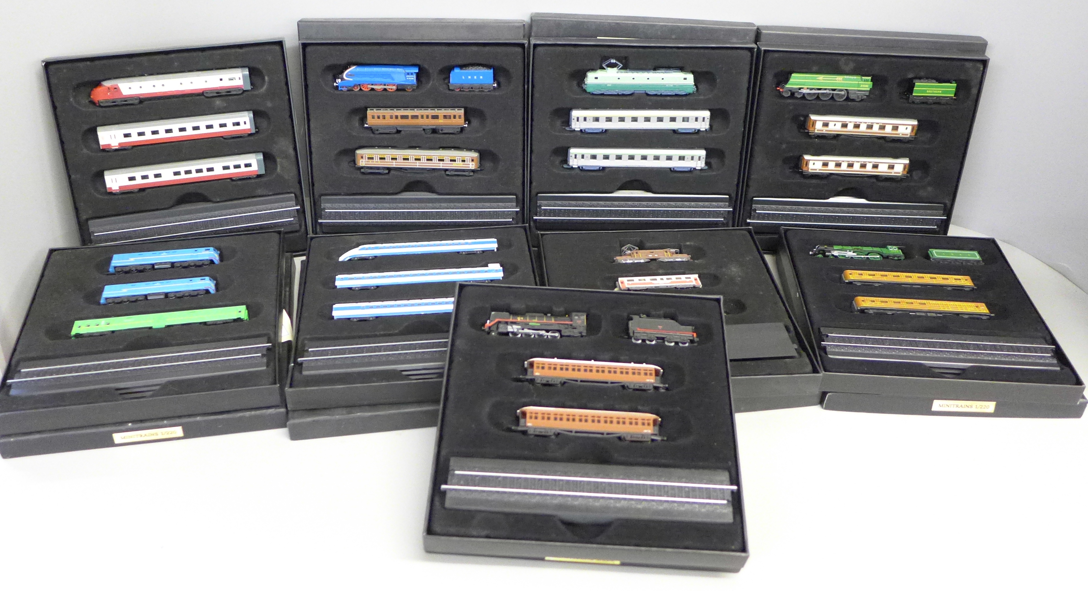 Nine sets of Atlas Editions mini trains 1/200, boxed