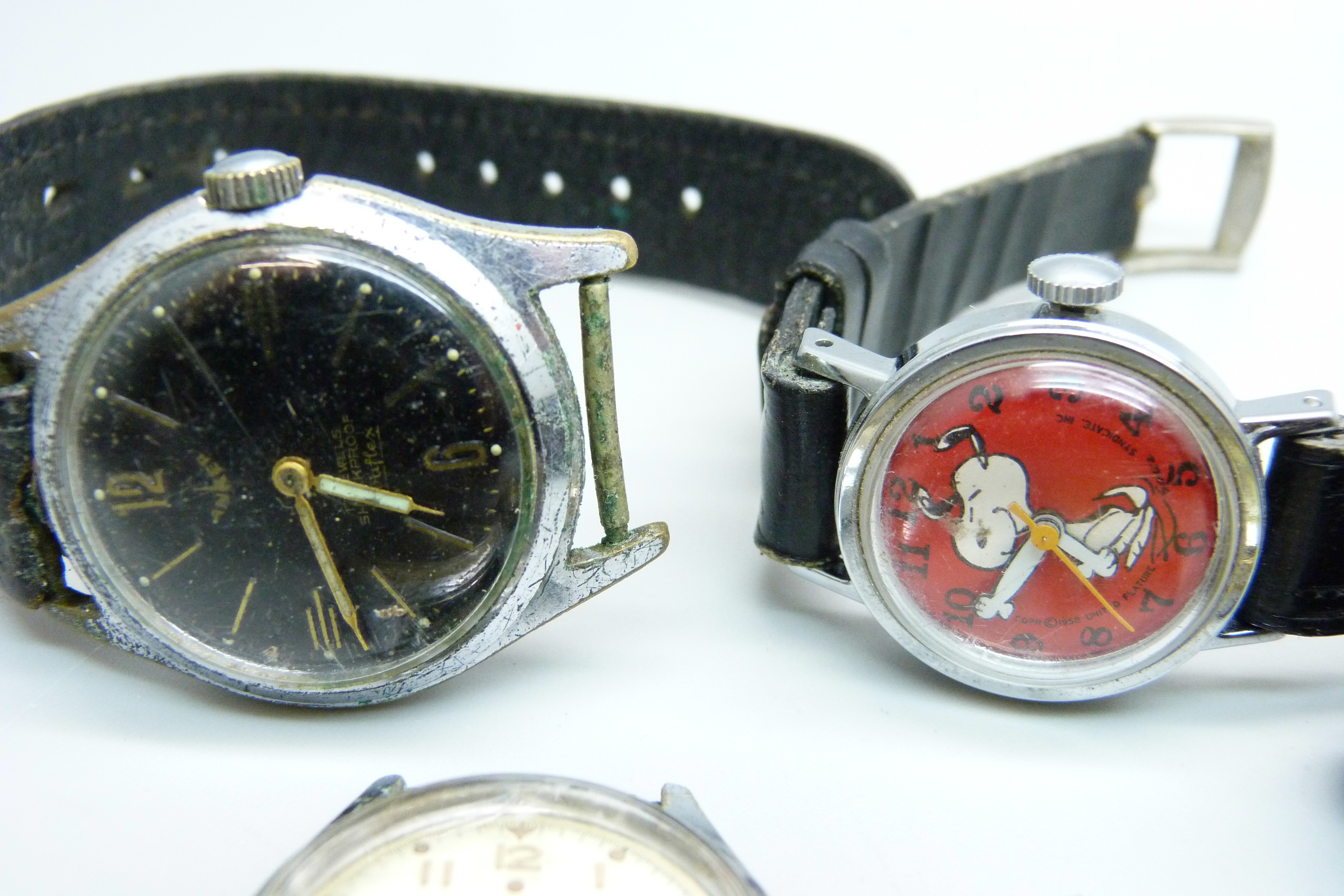 Five wristwatches including Snoopy - Image 3 of 4