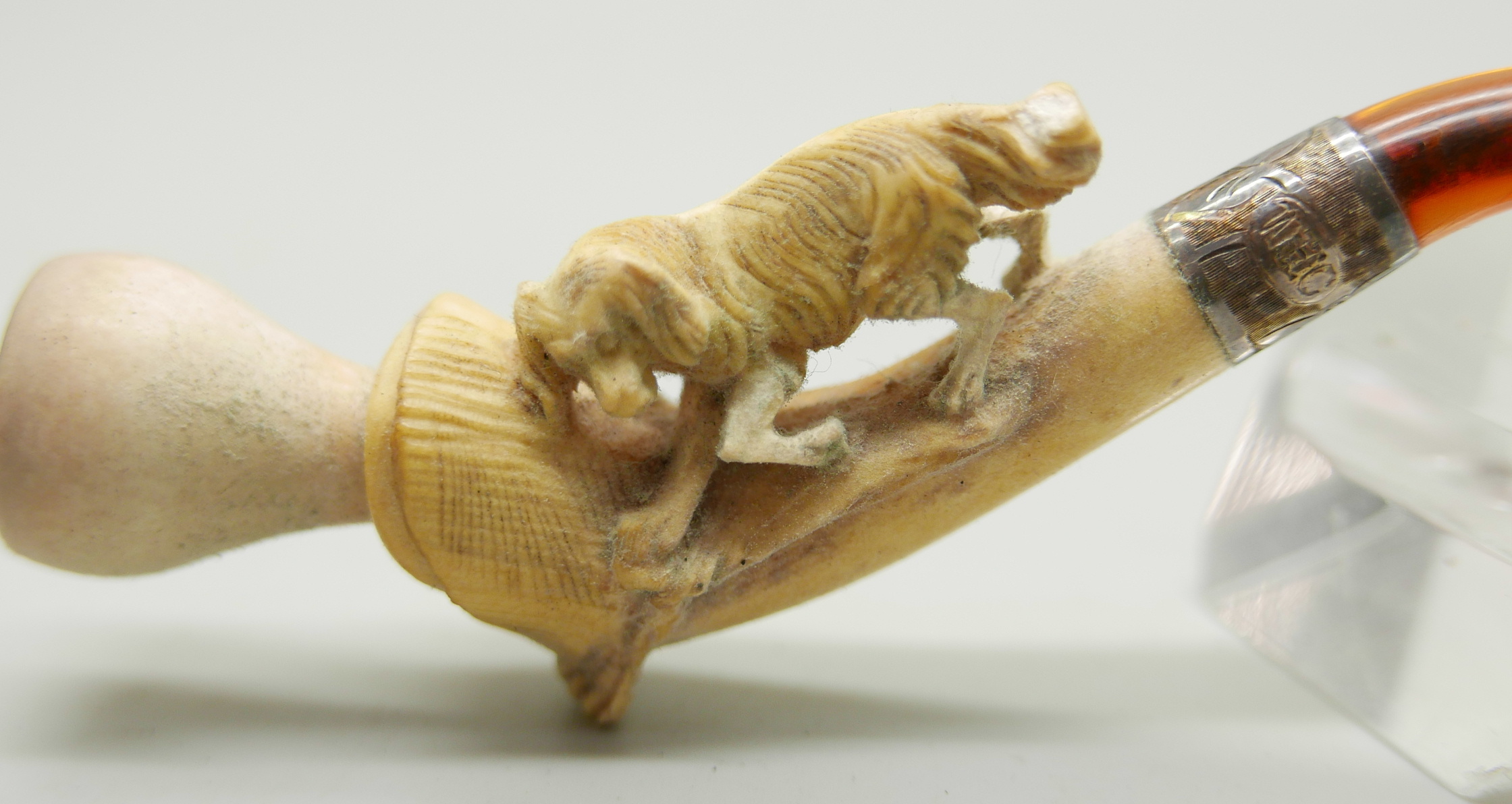 Three carved Meerschaum pipes, cased - Image 3 of 13