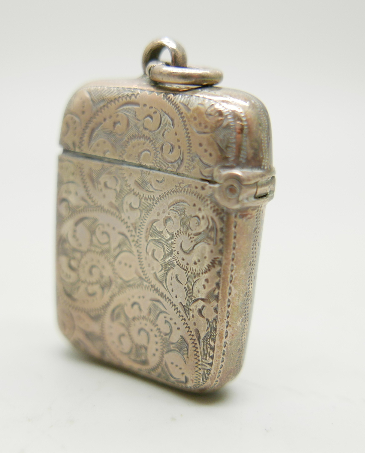 A Victorian silver vesta case - Image 2 of 5