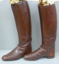 A pair of lady's leather riding boots, size 6