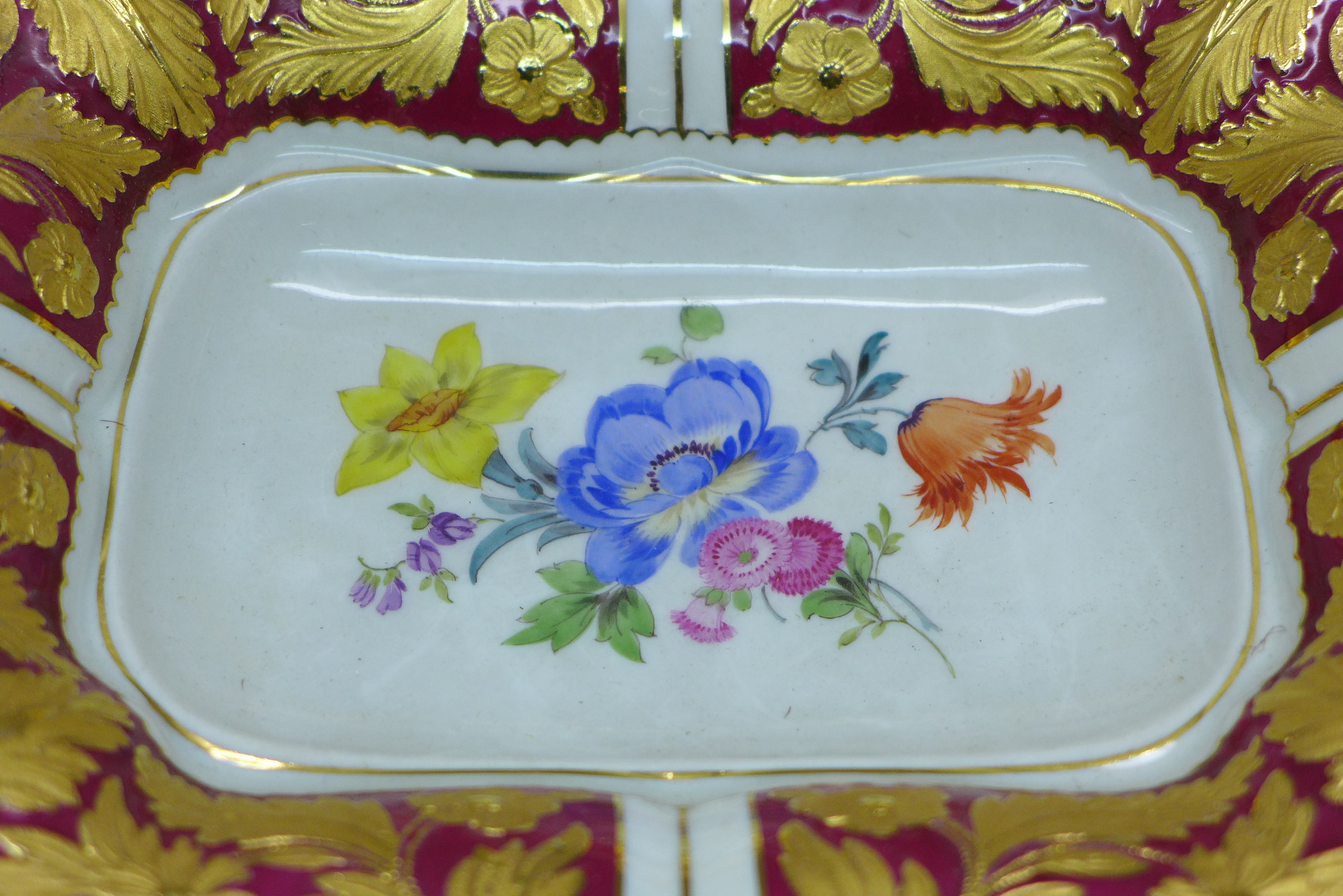 A Meissen ceremonial centrepiece/bowl, rectangular shape, heavily gilded, handles broken and only - Image 3 of 10