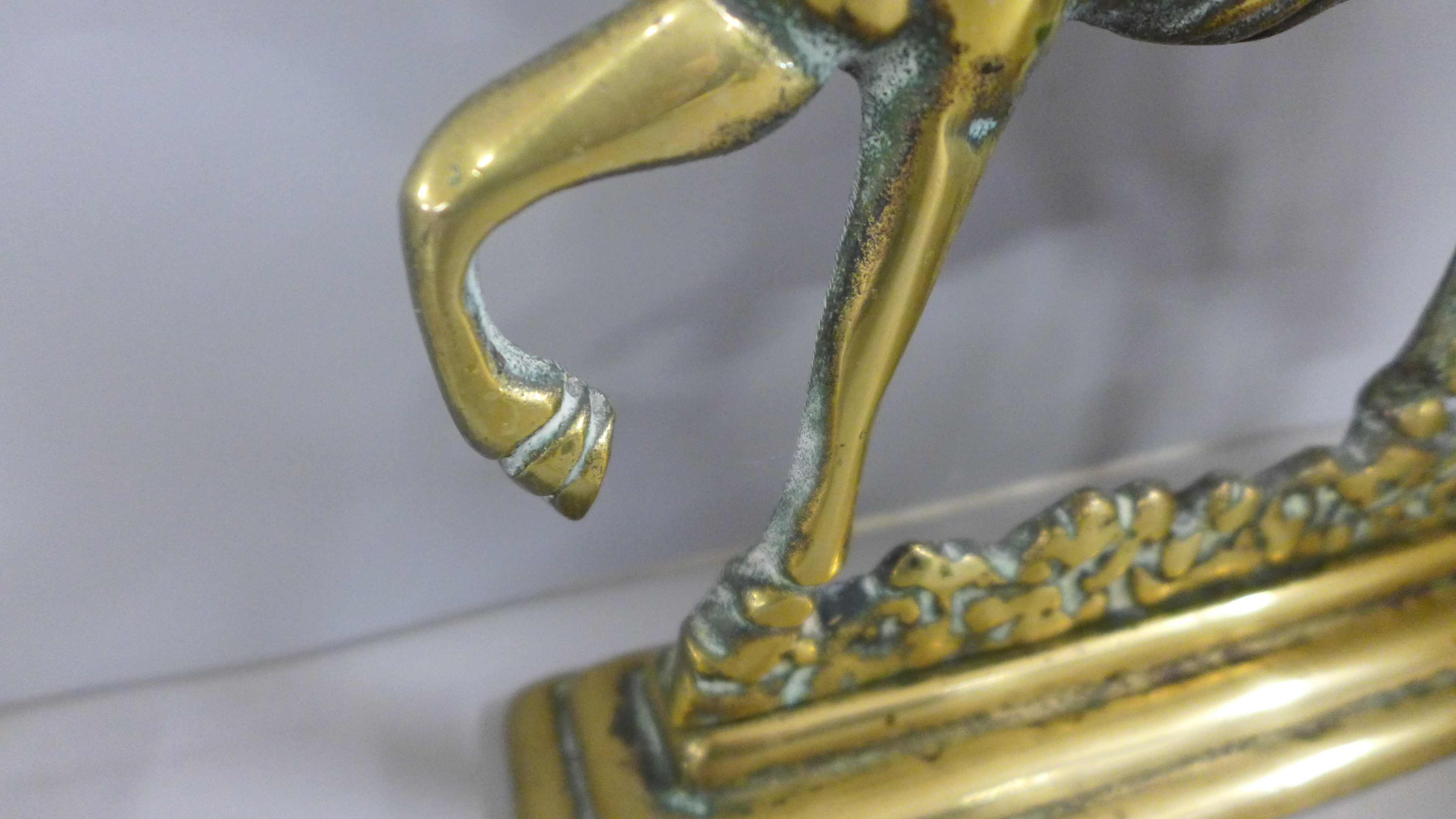 A pair of brass horse fire dogs/door stops - Image 3 of 5