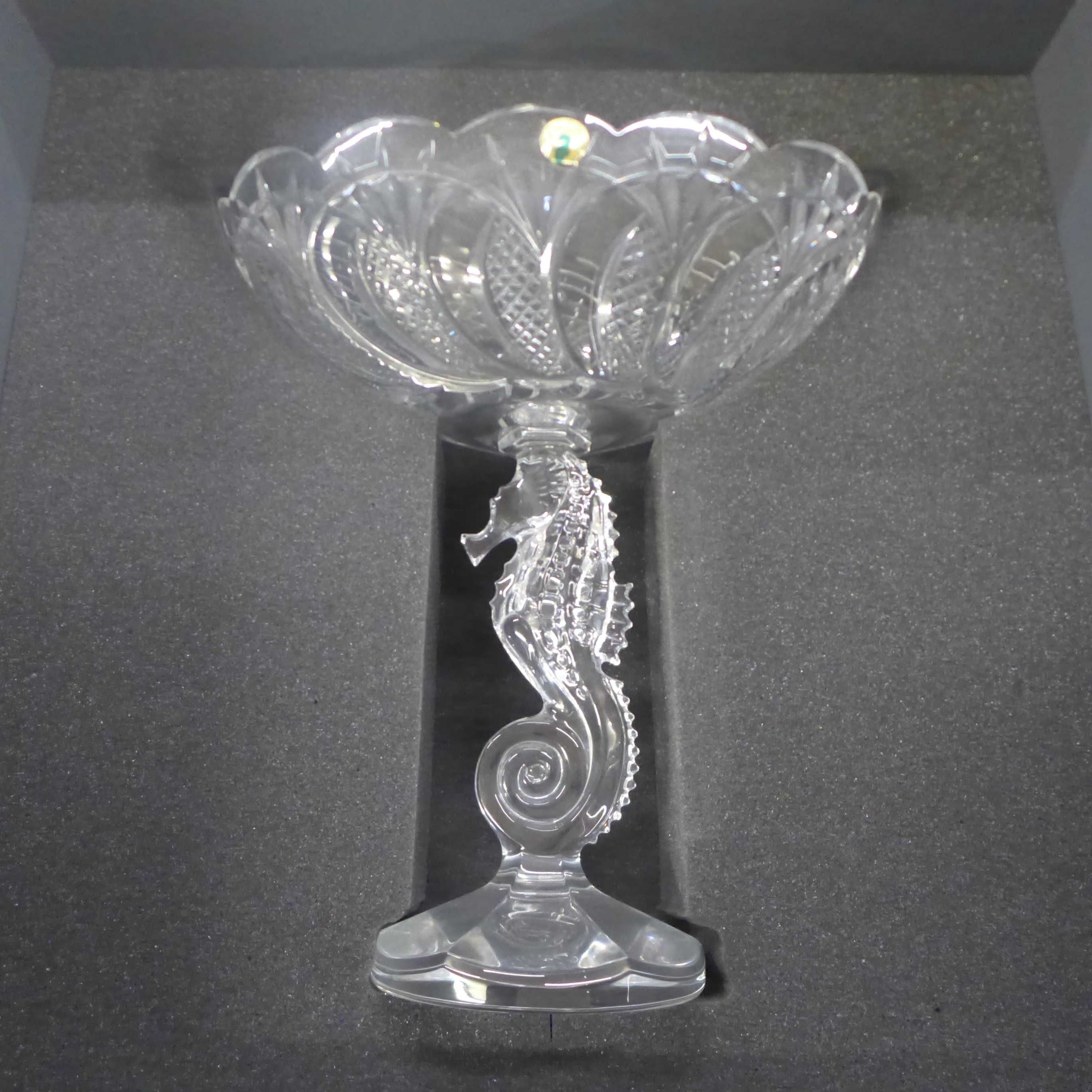 A Waterford Crystal seahorse centrepiece pedestal bowl, 31cm, boxed - Image 5 of 6