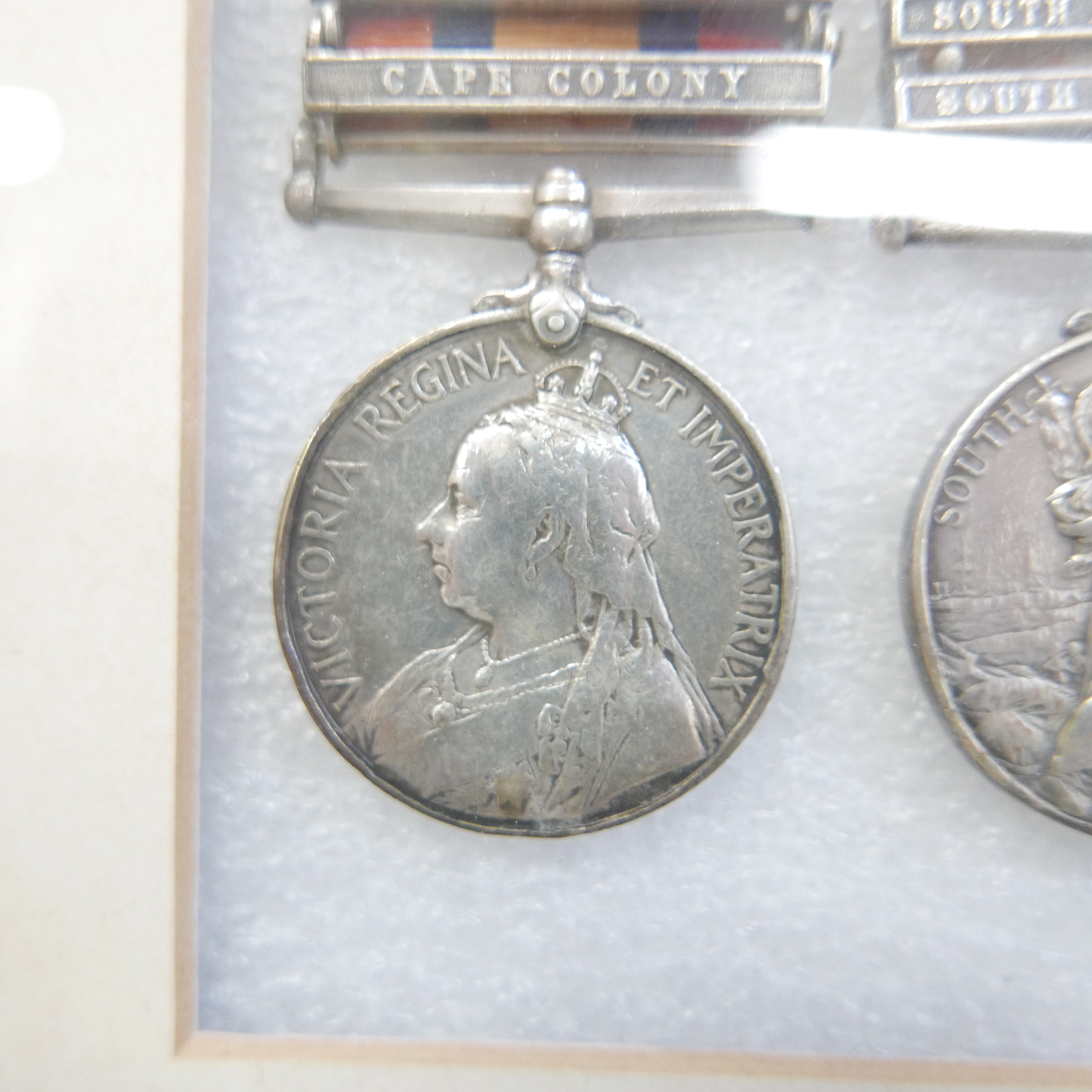 A Queen's South Africa Medal, 6 bars, and a King's South Africa Medal, 2 bars, 13211 Dvr. E. - Image 3 of 7