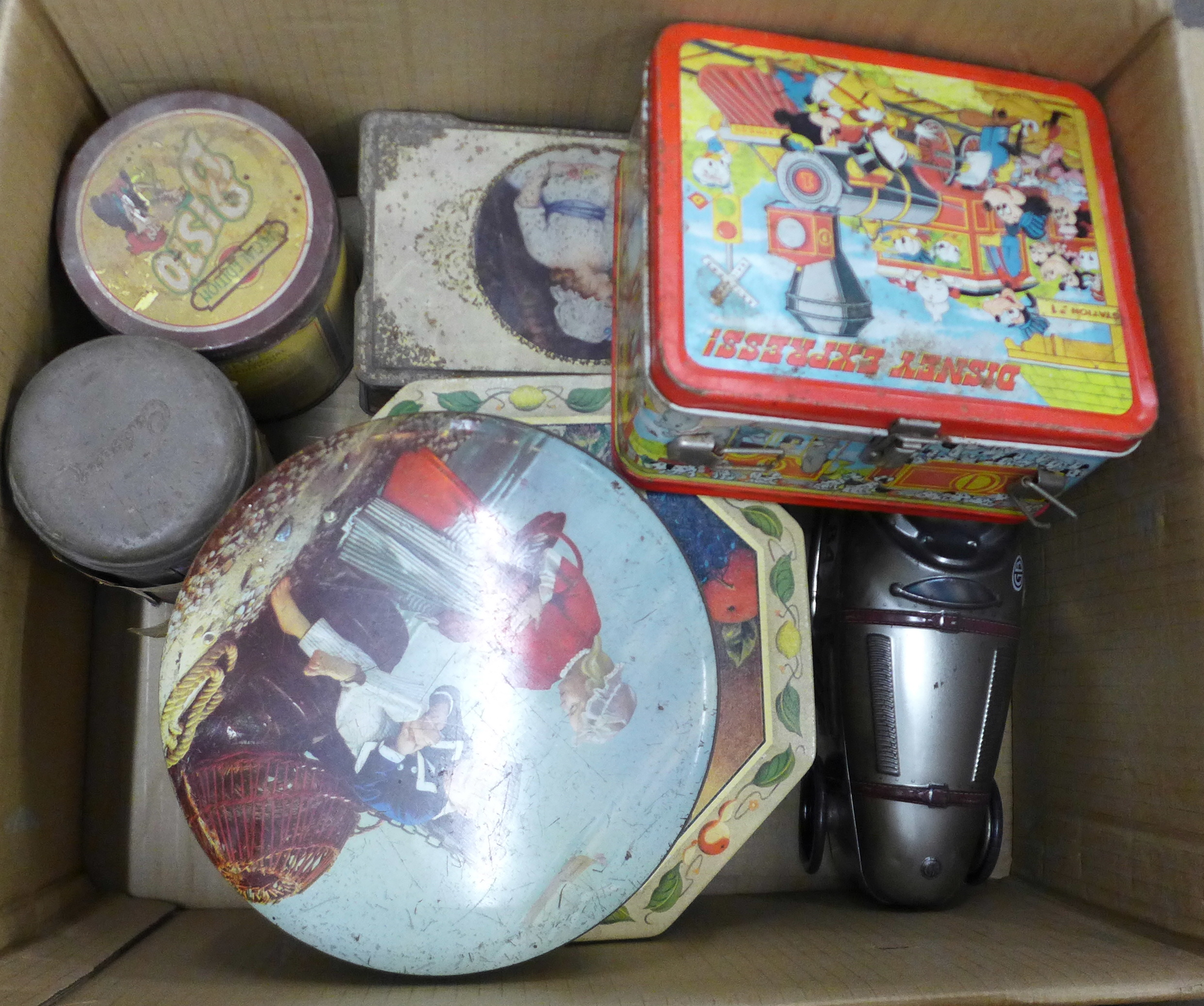 A large collection of mid 20th Century and later tins **PLEASE NOTE THIS LOT IS NOT ELIGIBLE FOR - Image 3 of 4