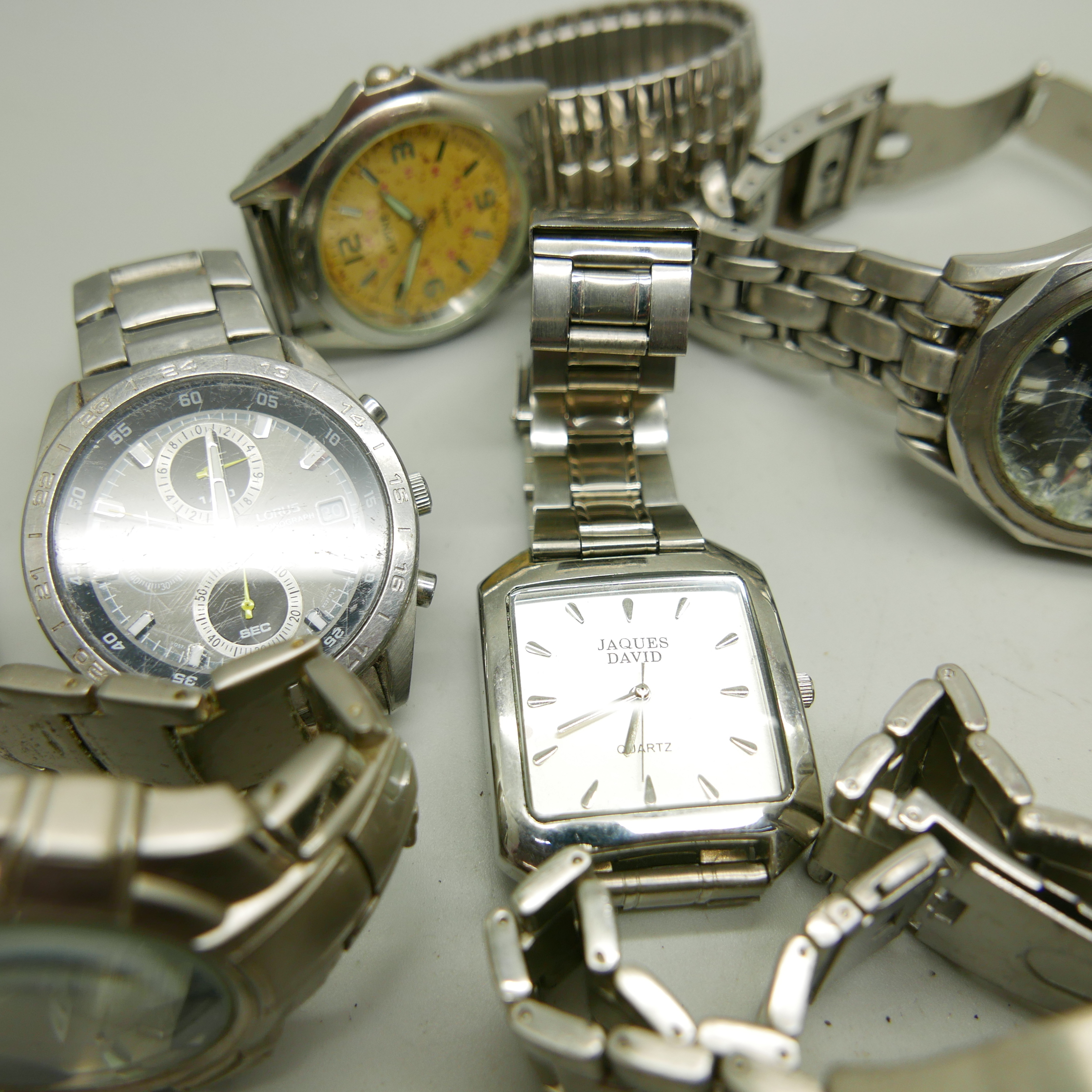 A collection of gentleman's wristwatches - Image 2 of 3