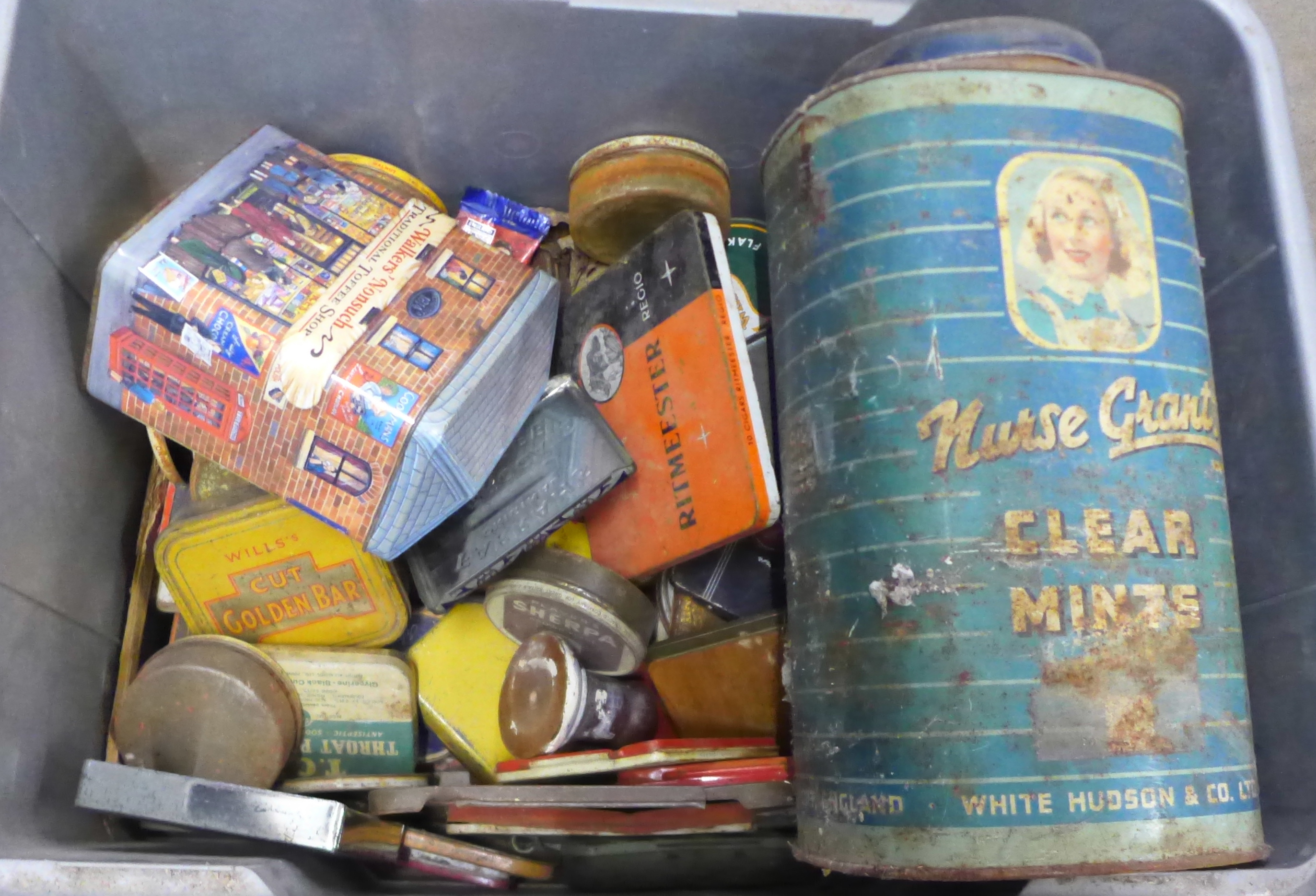 A large collection of mid 20th Century and later tins **PLEASE NOTE THIS LOT IS NOT ELIGIBLE FOR - Image 4 of 4