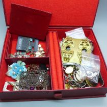 Vintage jewellery including silver in a red jewellery box