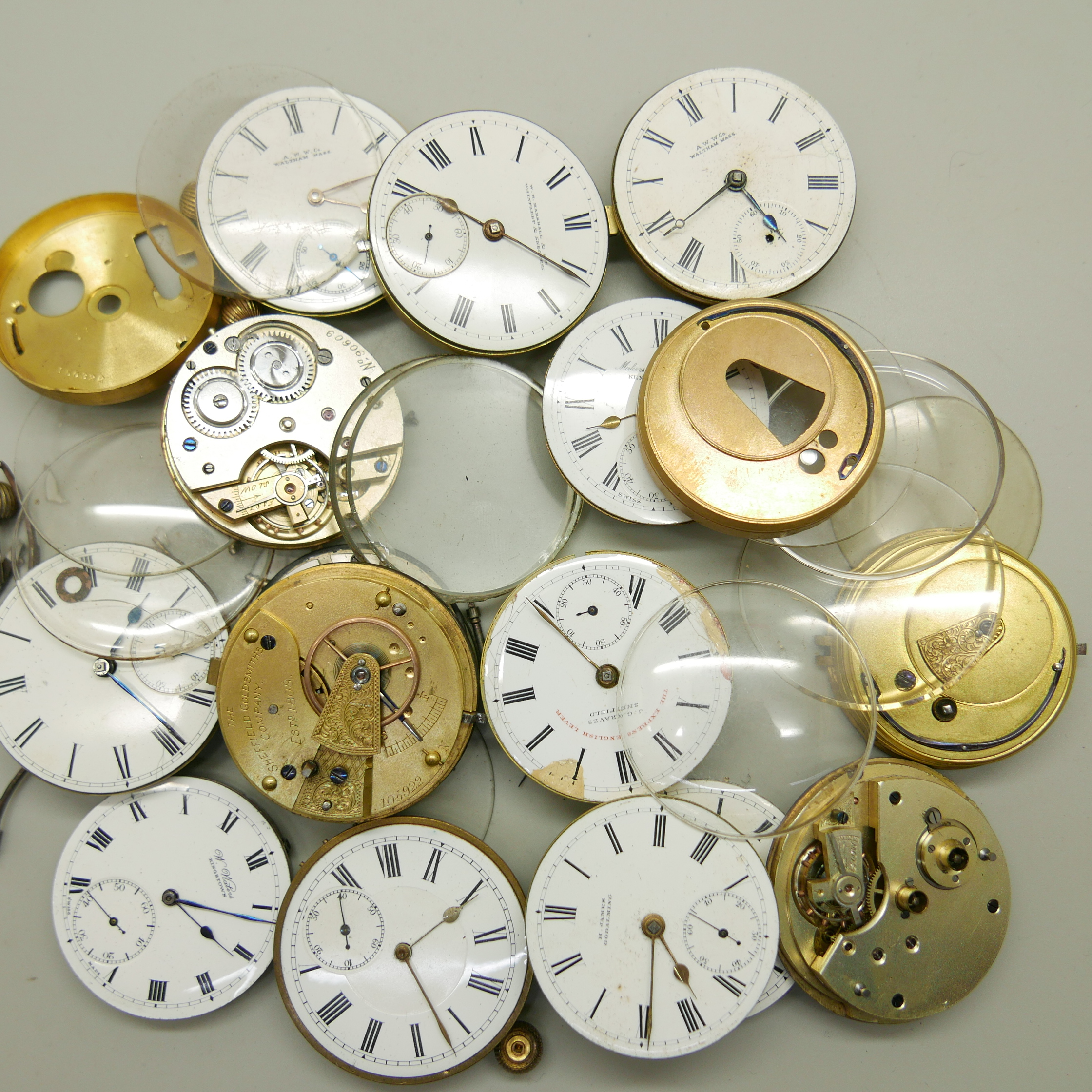 Pocket watch movements - Image 2 of 5