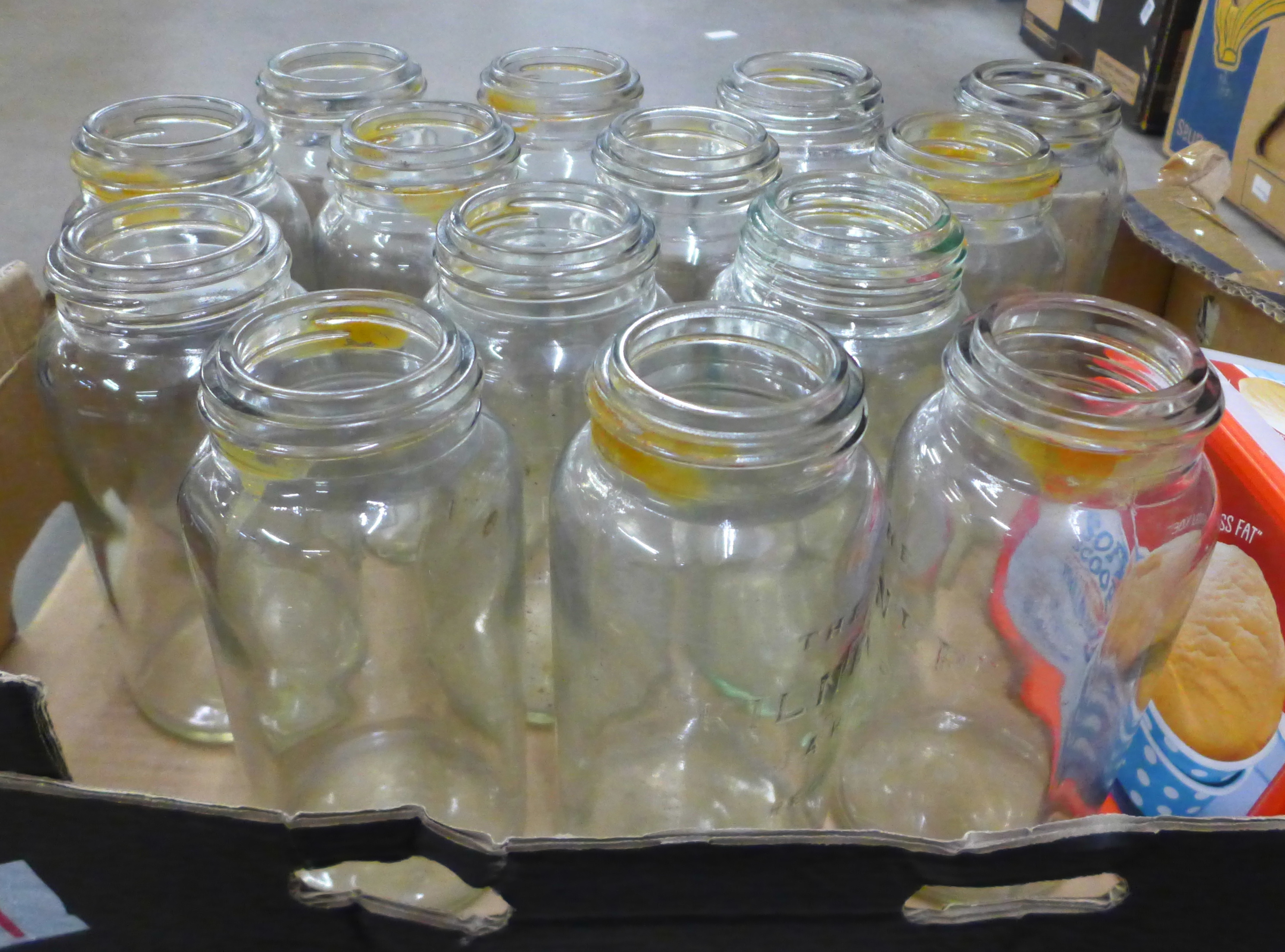 Fourteen vintage Kilner jars with lids **PLEASE NOTE THIS LOT IS NOT ELIGIBLE FOR IN-HOUSE POSTING