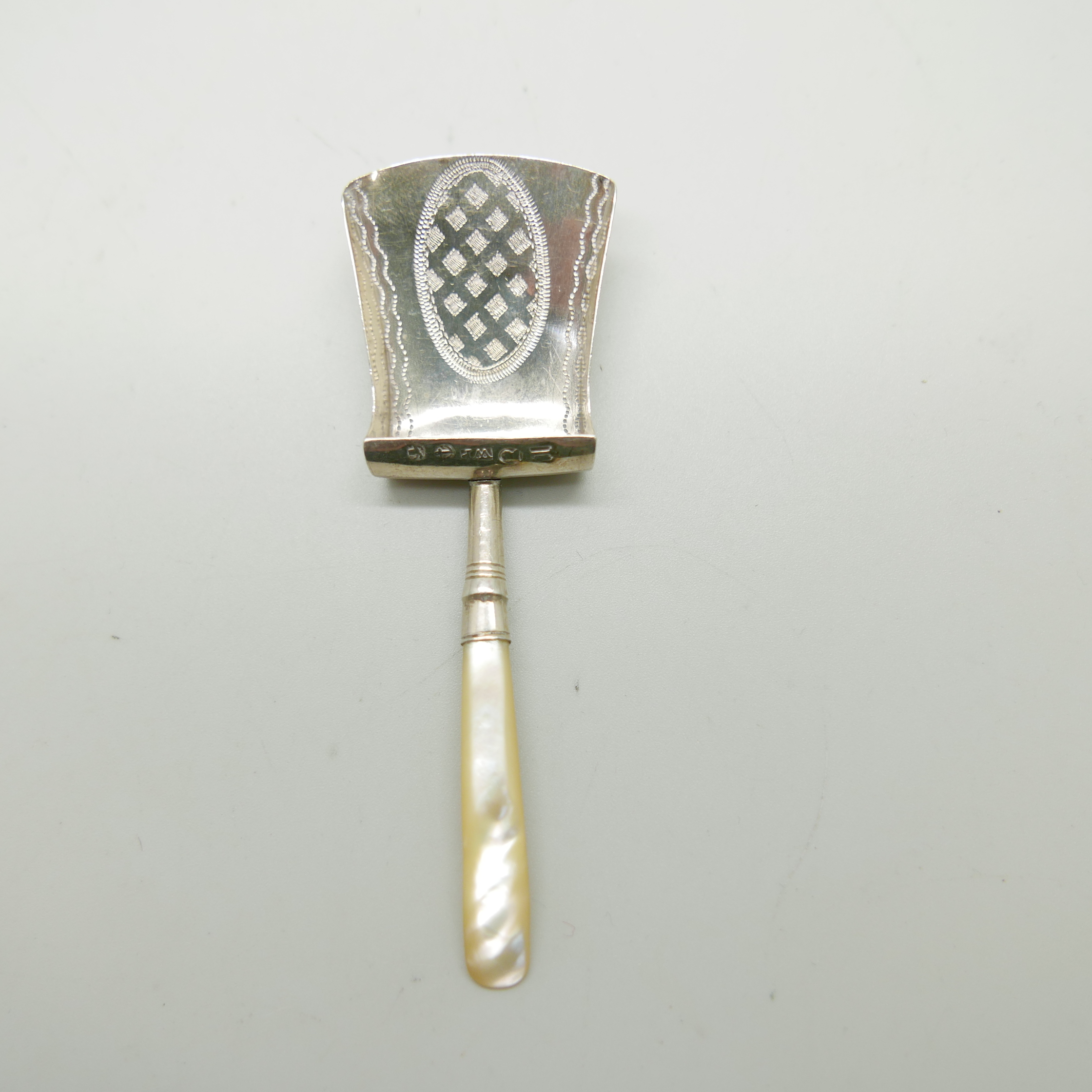 A George III silver caddy spoon, Birmingham 1809, William Pugh - Image 4 of 4