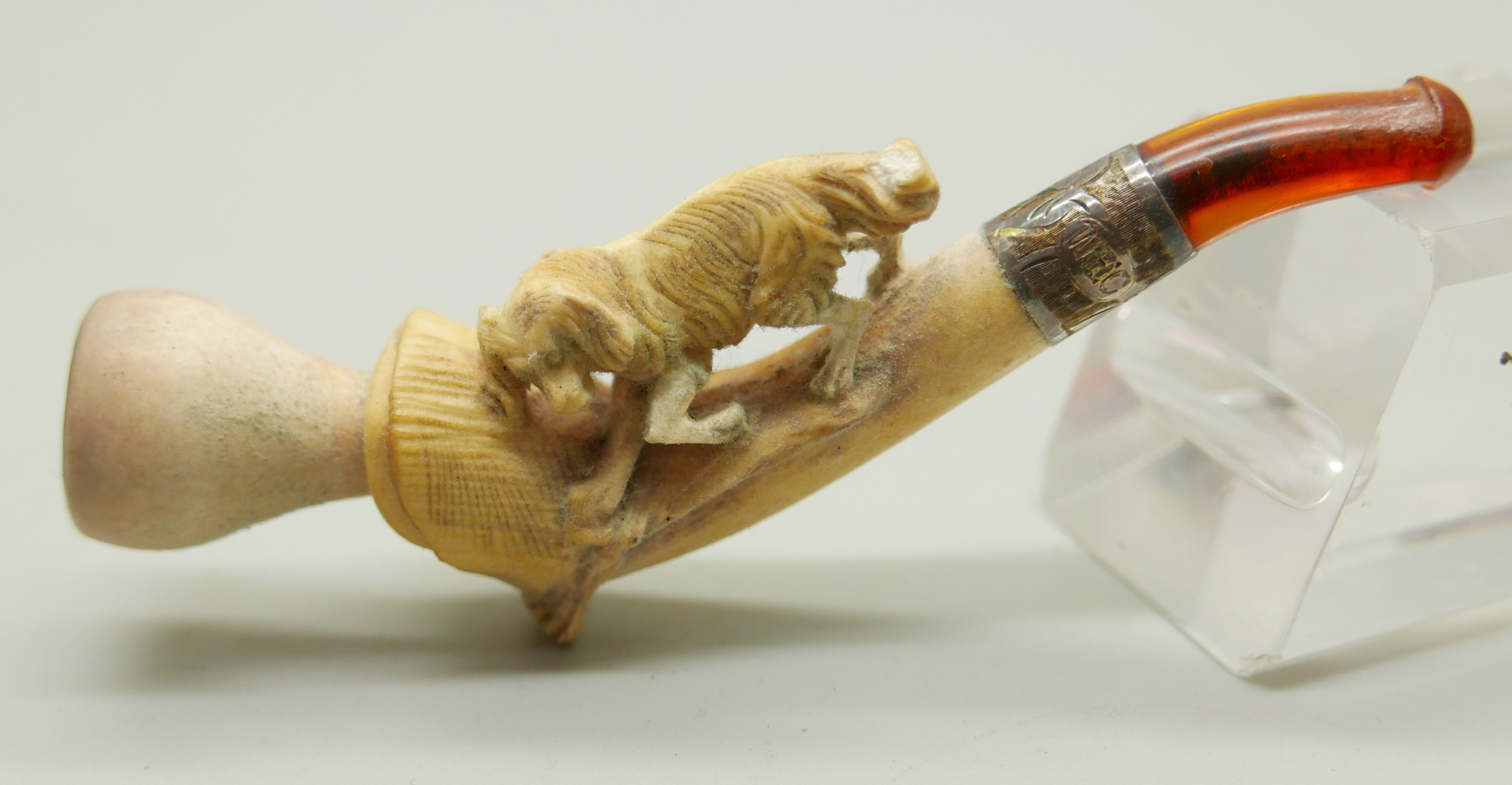 Three carved Meerschaum pipes, cased - Image 2 of 13