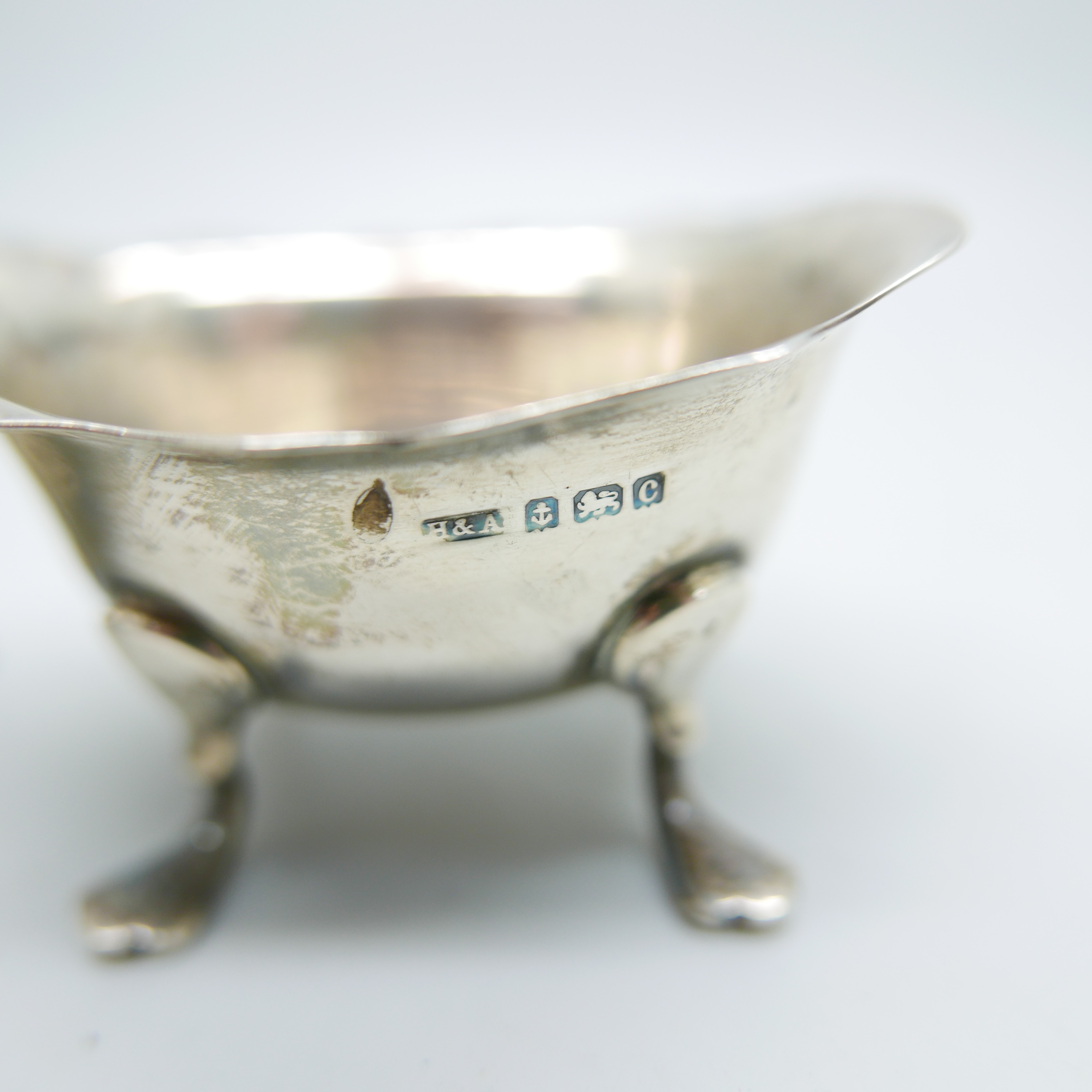 A silver pepper and a pierced silver dish, 66g - Image 2 of 4