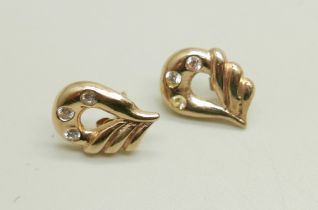 A pair of 9ct gold earrings with butterflies, 2.5g