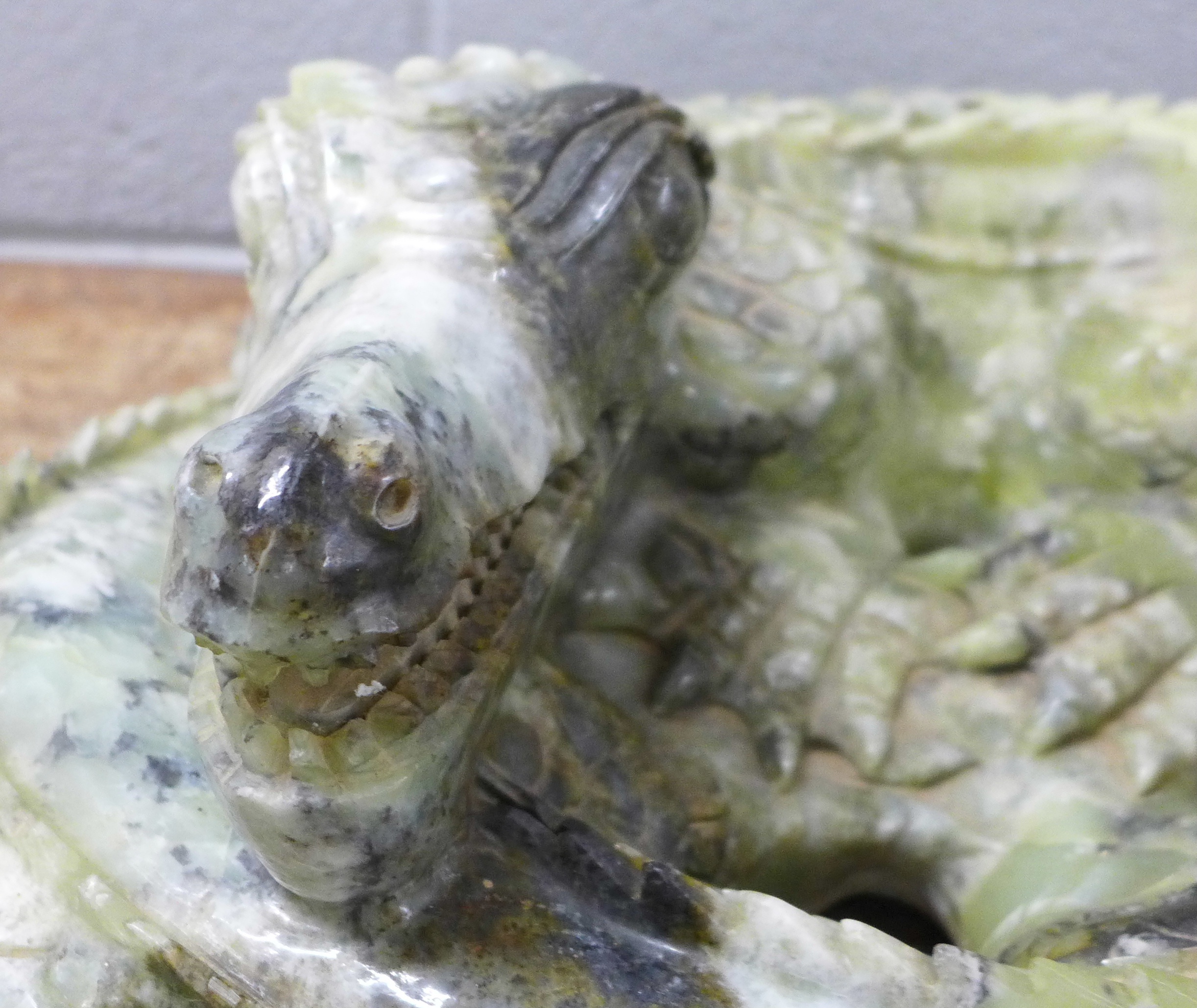 A large carved Chinese jade model of two entwined crocodiles, tail and back claw a/f, 66cm, 35kg ** - Image 7 of 9