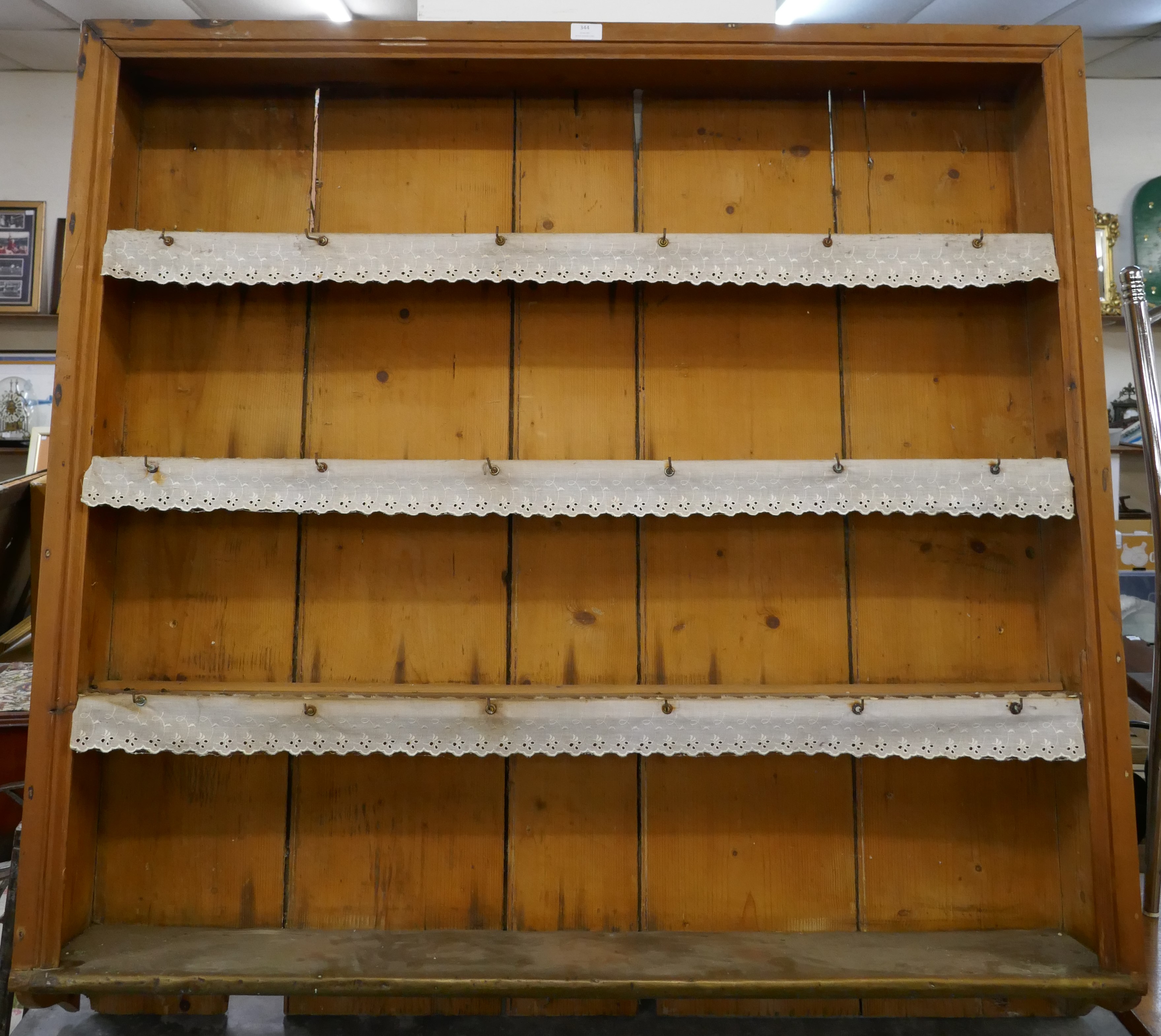 A Victorian pine plate rack