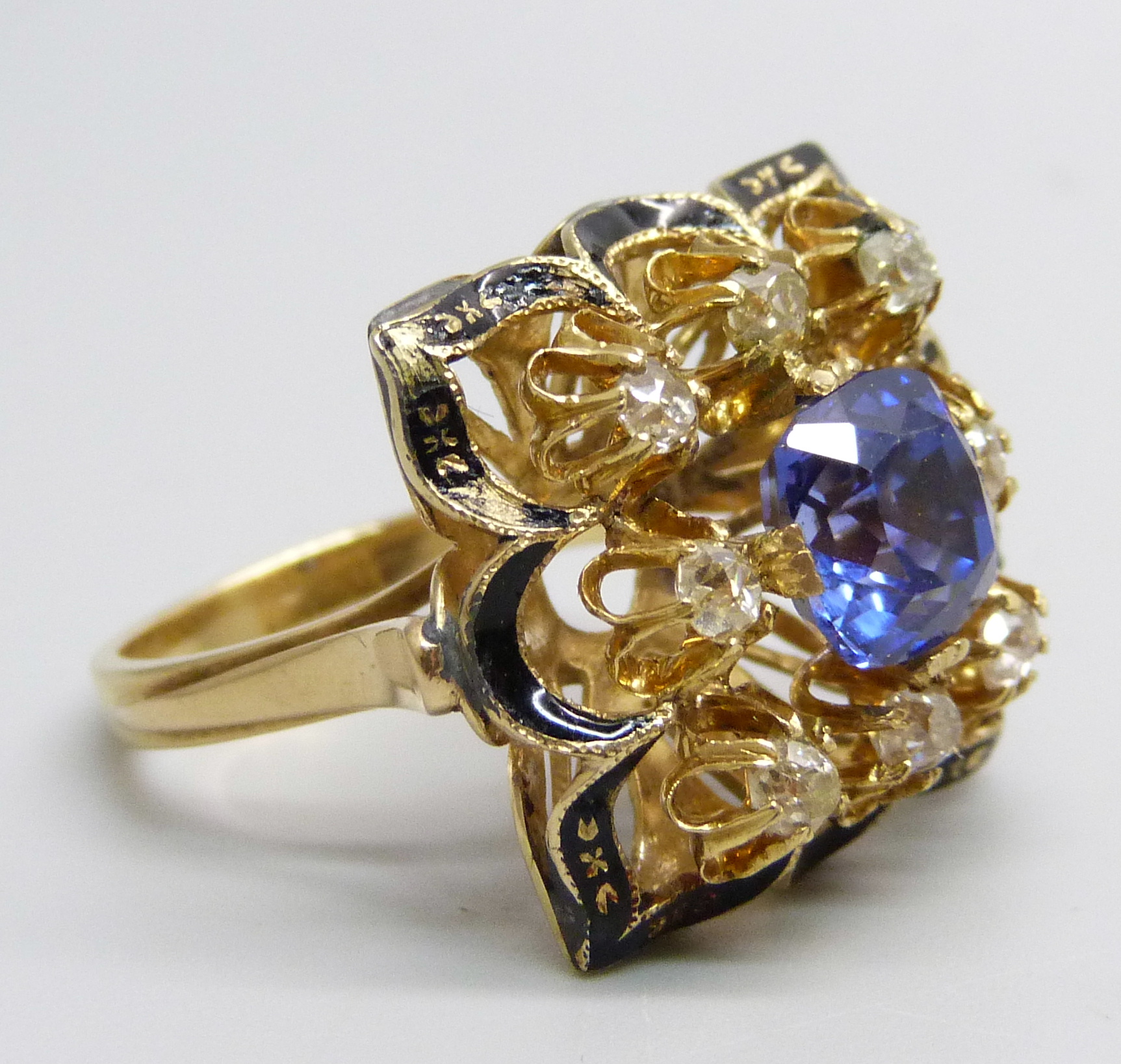 An 18ct gold, blue sapphire and diamond set ring, 3.30ct sapphire, 0.8ct total old cut diamond - Image 3 of 5