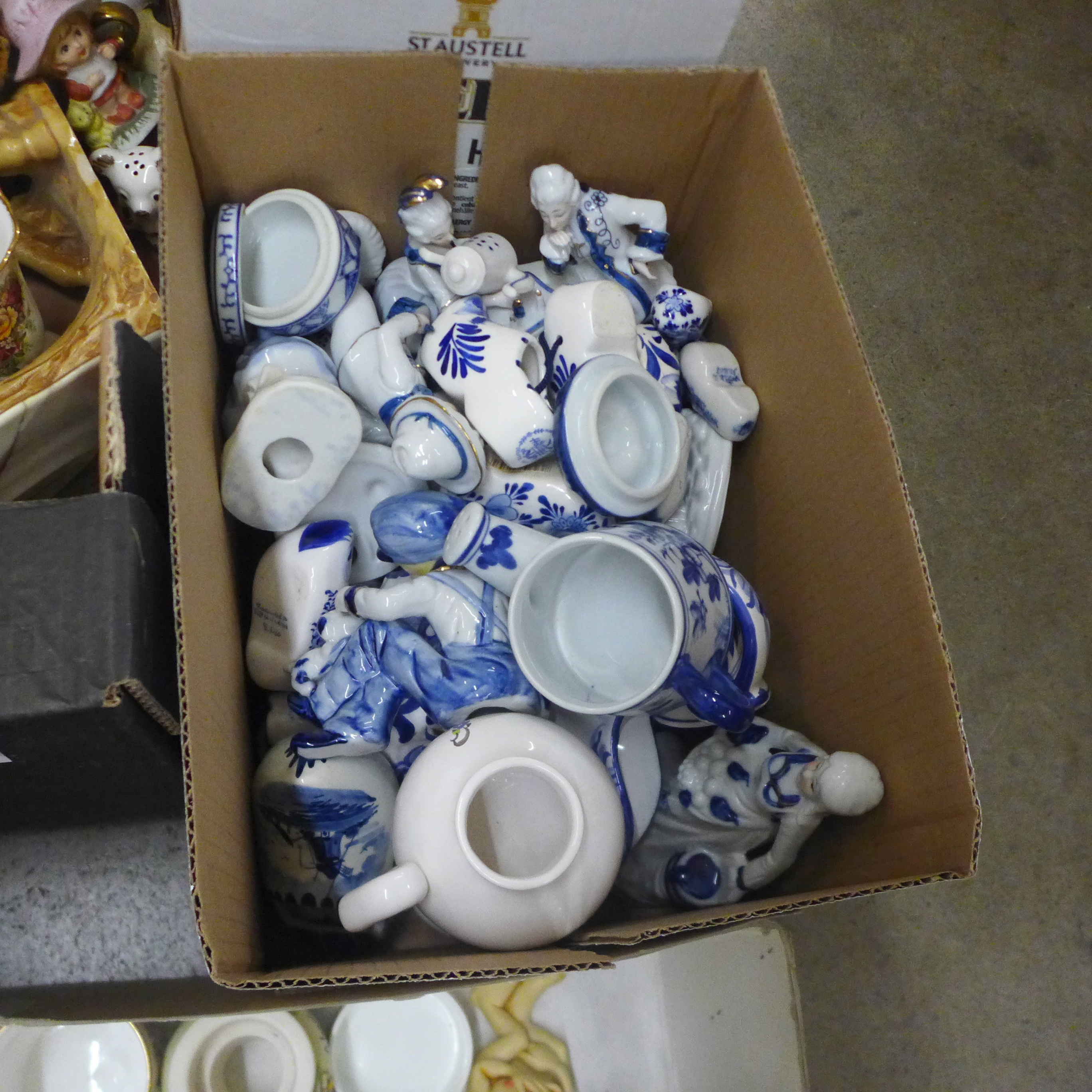 Eight boxes of mixed household china, ornaments, decorative plates, figures, blue and white china, - Image 6 of 9