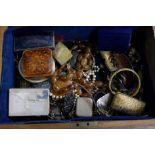An oak box with vintage costume jewellery, compact, jewellery boxes, etc.