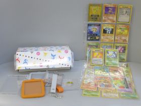 Pokemon, 1999 base cards and card holders