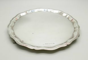 A silver tray, Sheffield 1935, 224g, 19cm