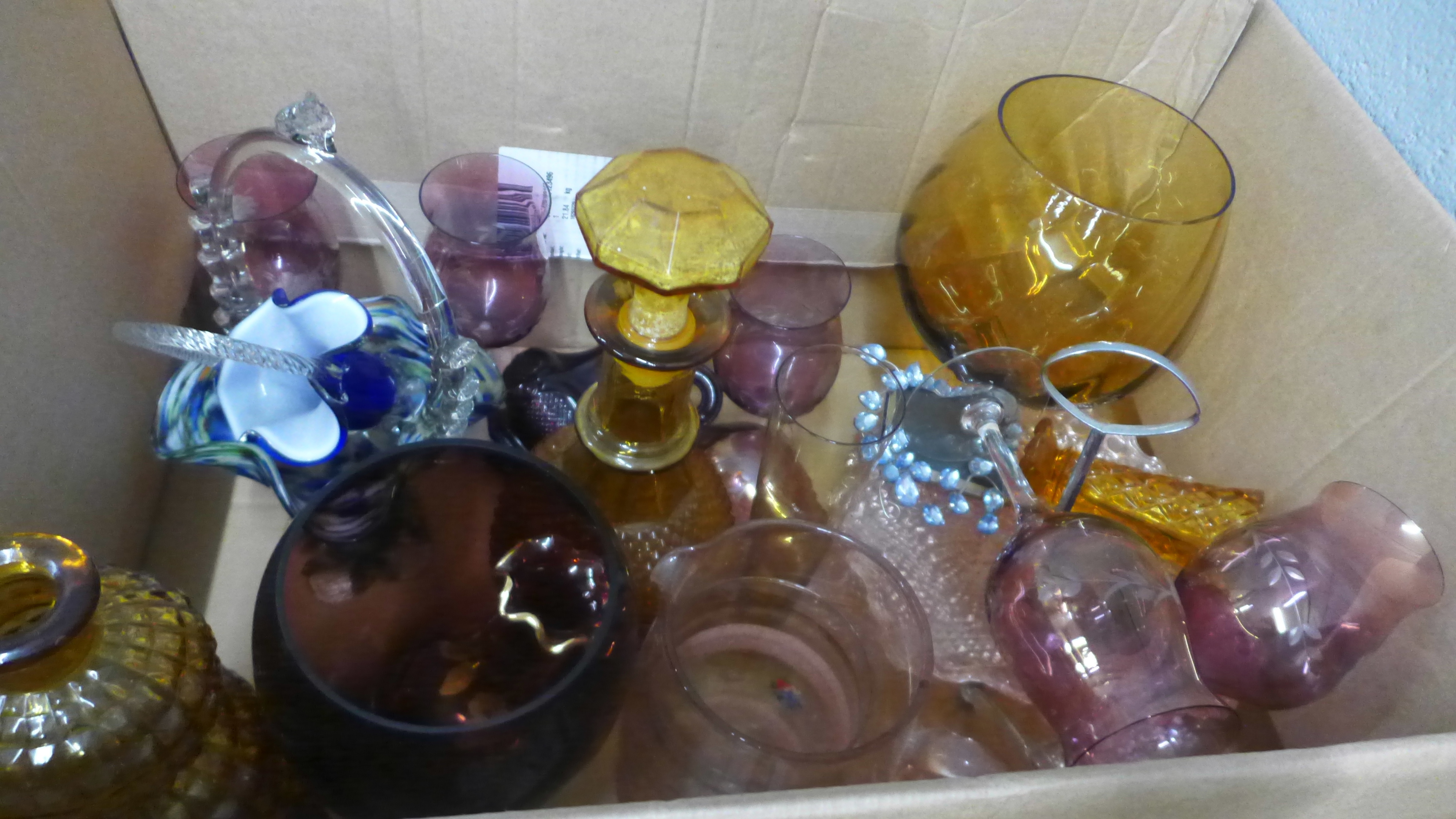 Two boxes of mainly amber glass **PLEASE NOTE THIS LOT IS NOT ELIGIBLE FOR IN-HOUSE POSTING AND - Image 2 of 3