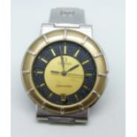 An Omega Seamaster quartz wristwatch with date, missing crown, 33mm case