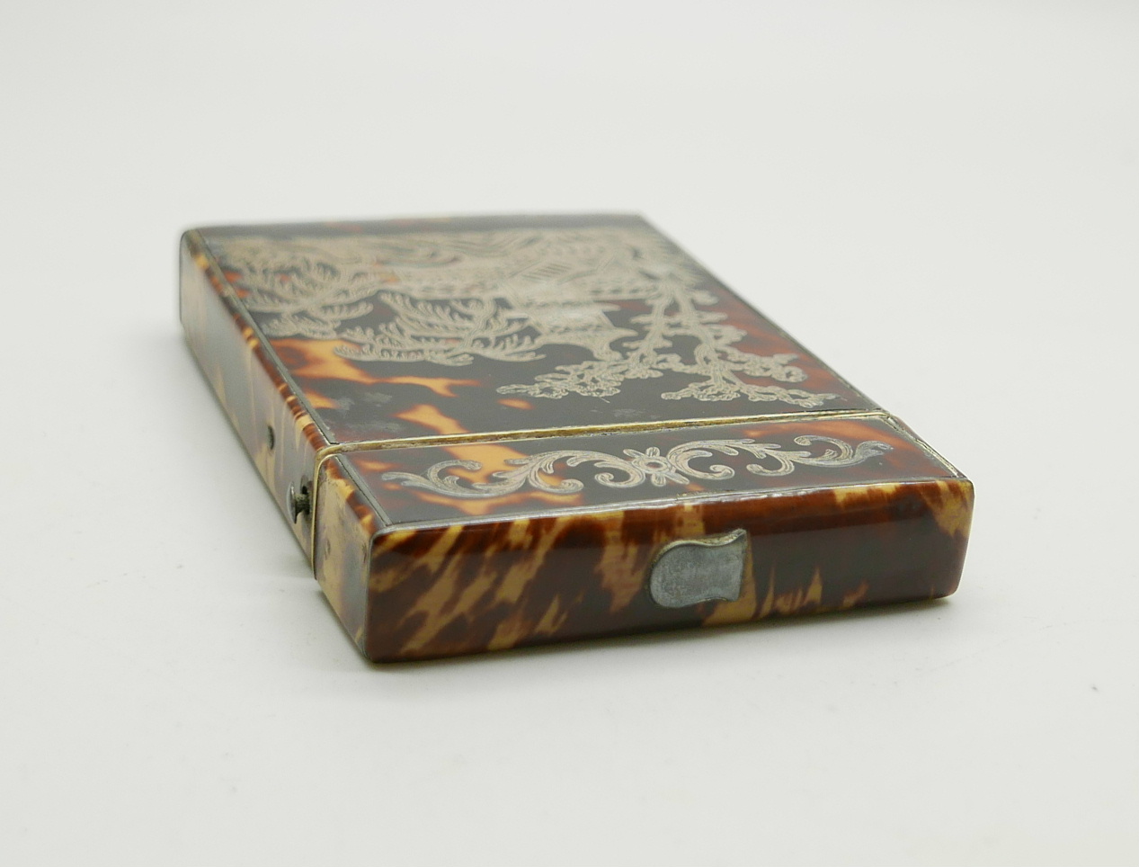 A tortoiseshell card case with silver overlay and silver cartouche to lid, 65mm x 95mm - Image 5 of 5