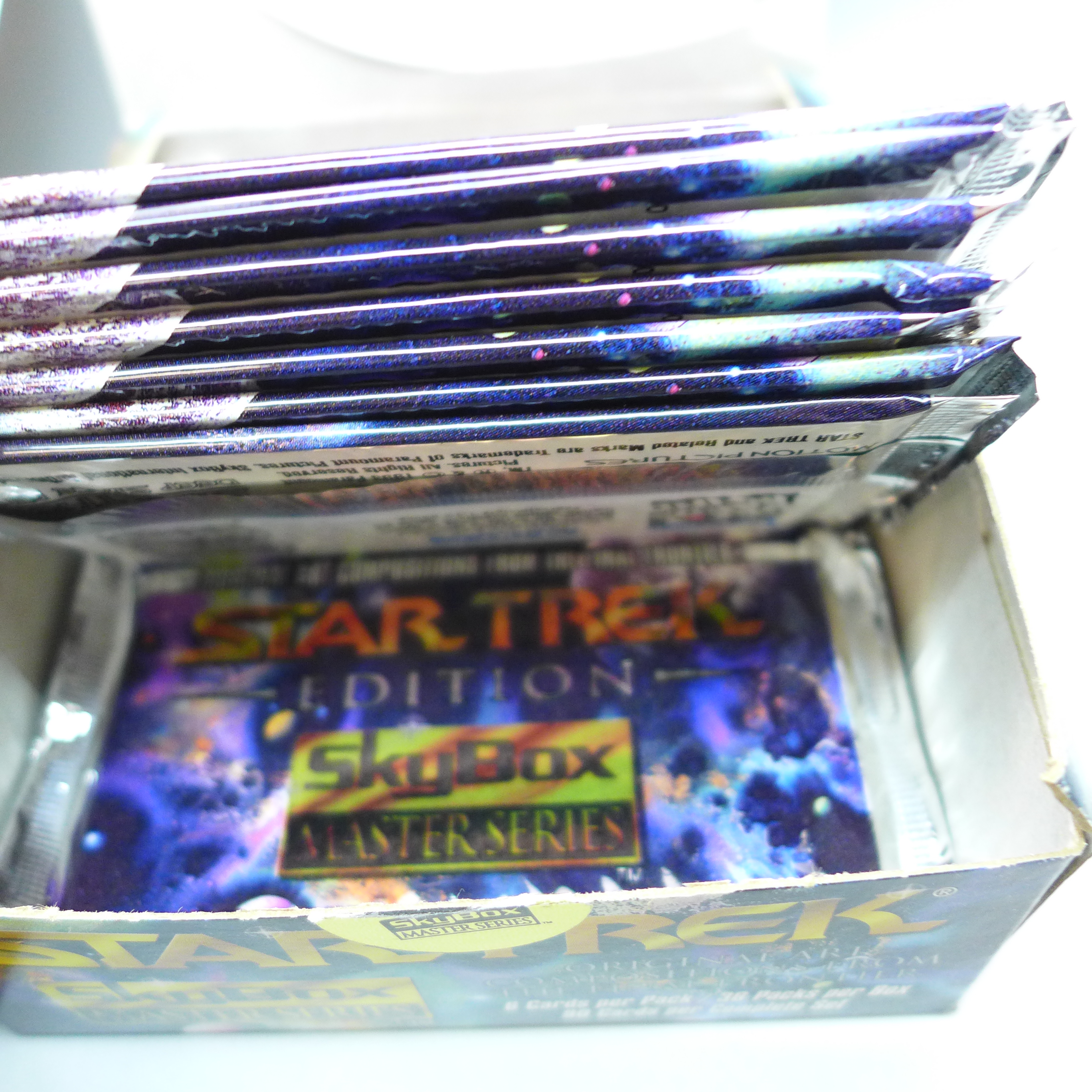 Twenty sealed packs of 1994 Star Trek Edition Sky Box Monster Series and twenty-seven sealed packs - Image 4 of 5