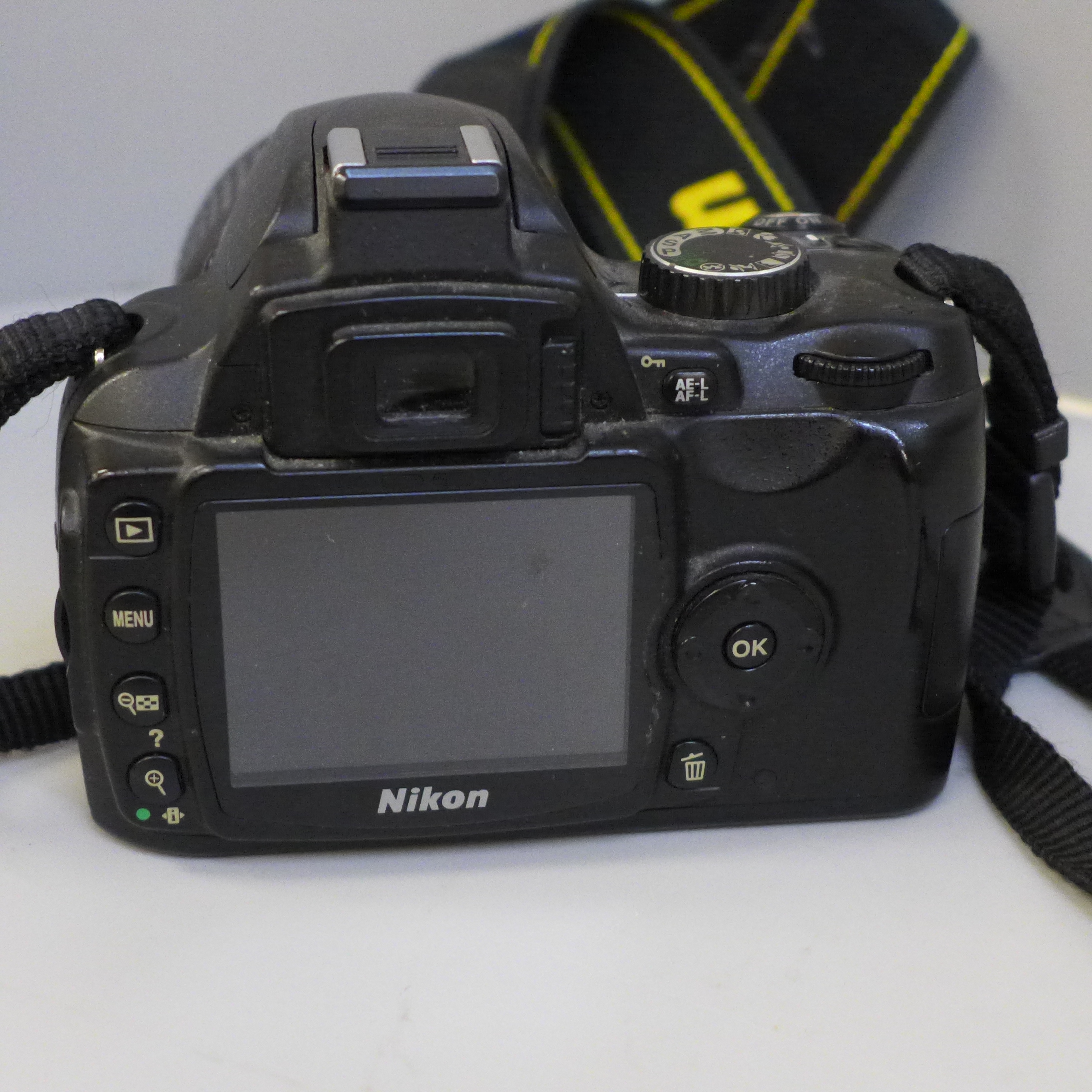 A Nikon D60 digital camera with a Nikon DX 18-55mm lens - Image 3 of 3
