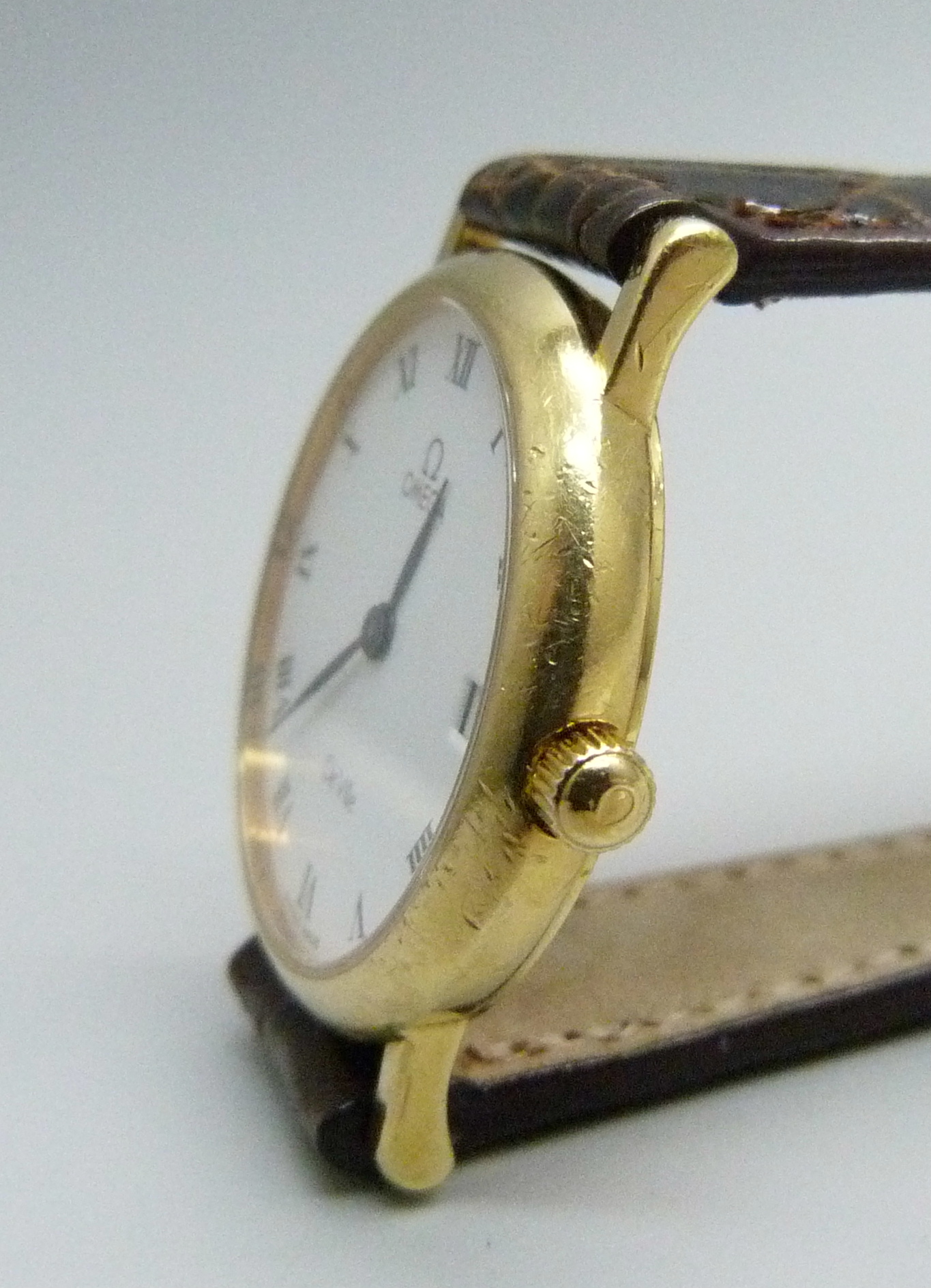 A lady's 18ct gold cased Omega De Ville wristwatch, 24mm case - Image 2 of 6